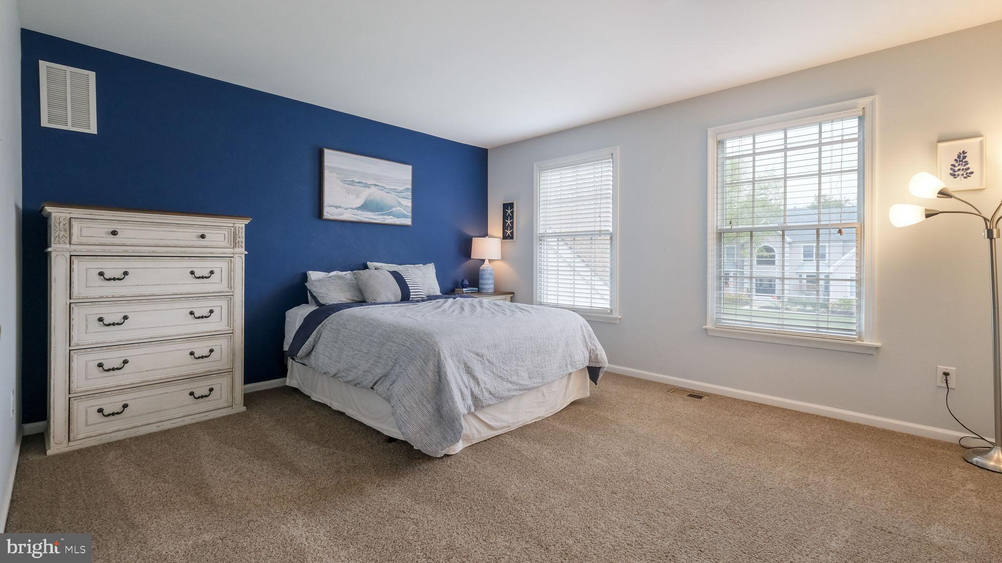 EAGLE GLENN - Residential