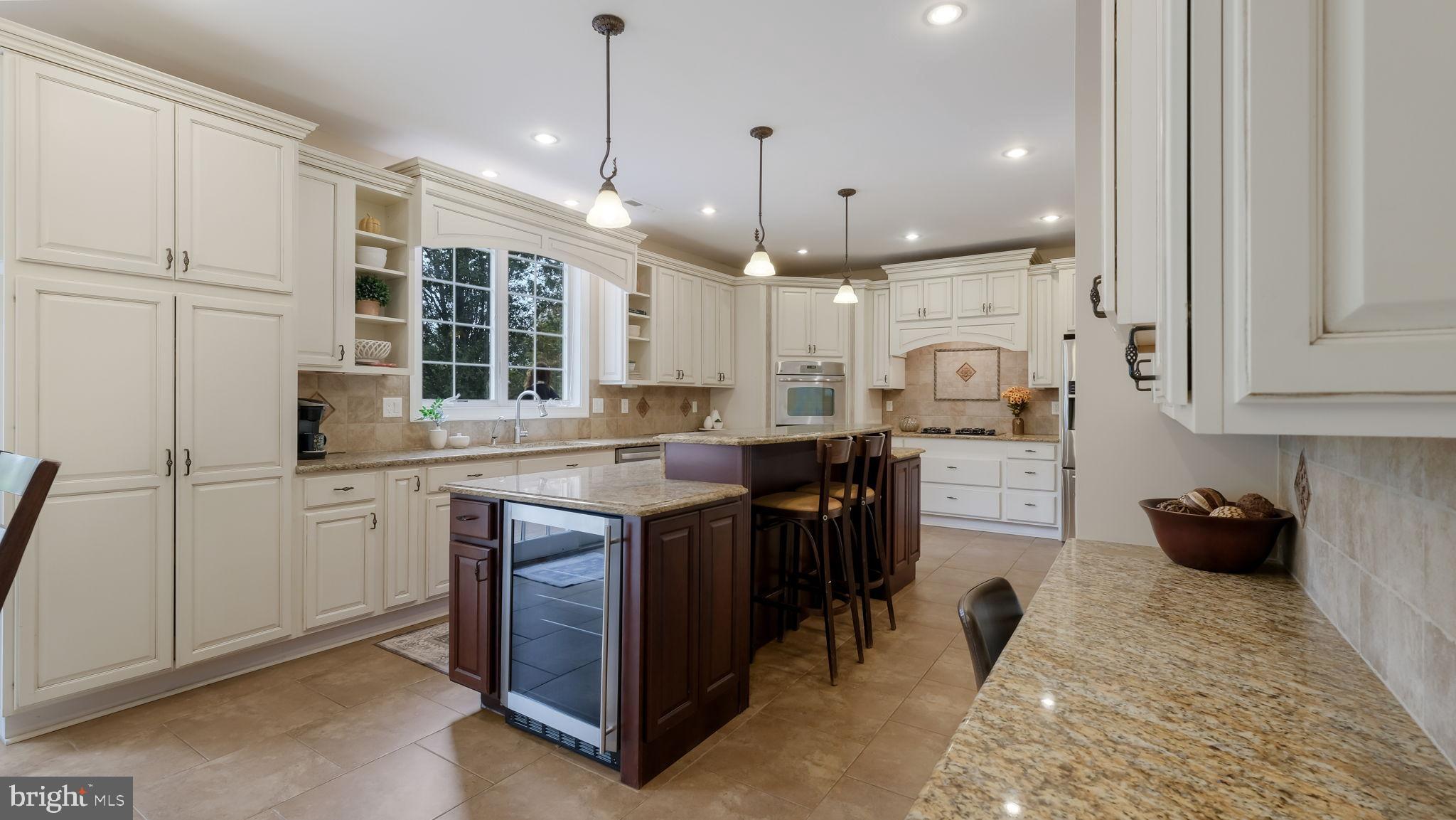 EAGLE GLENN - Residential