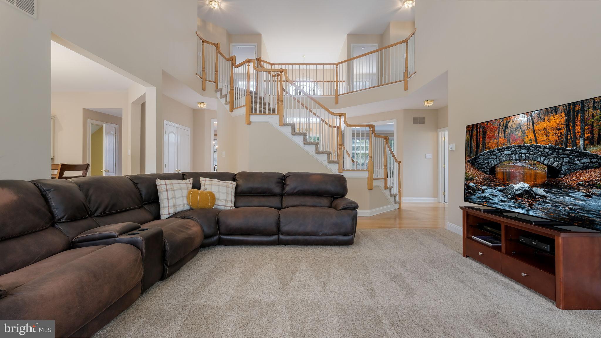 EAGLE GLENN - Residential