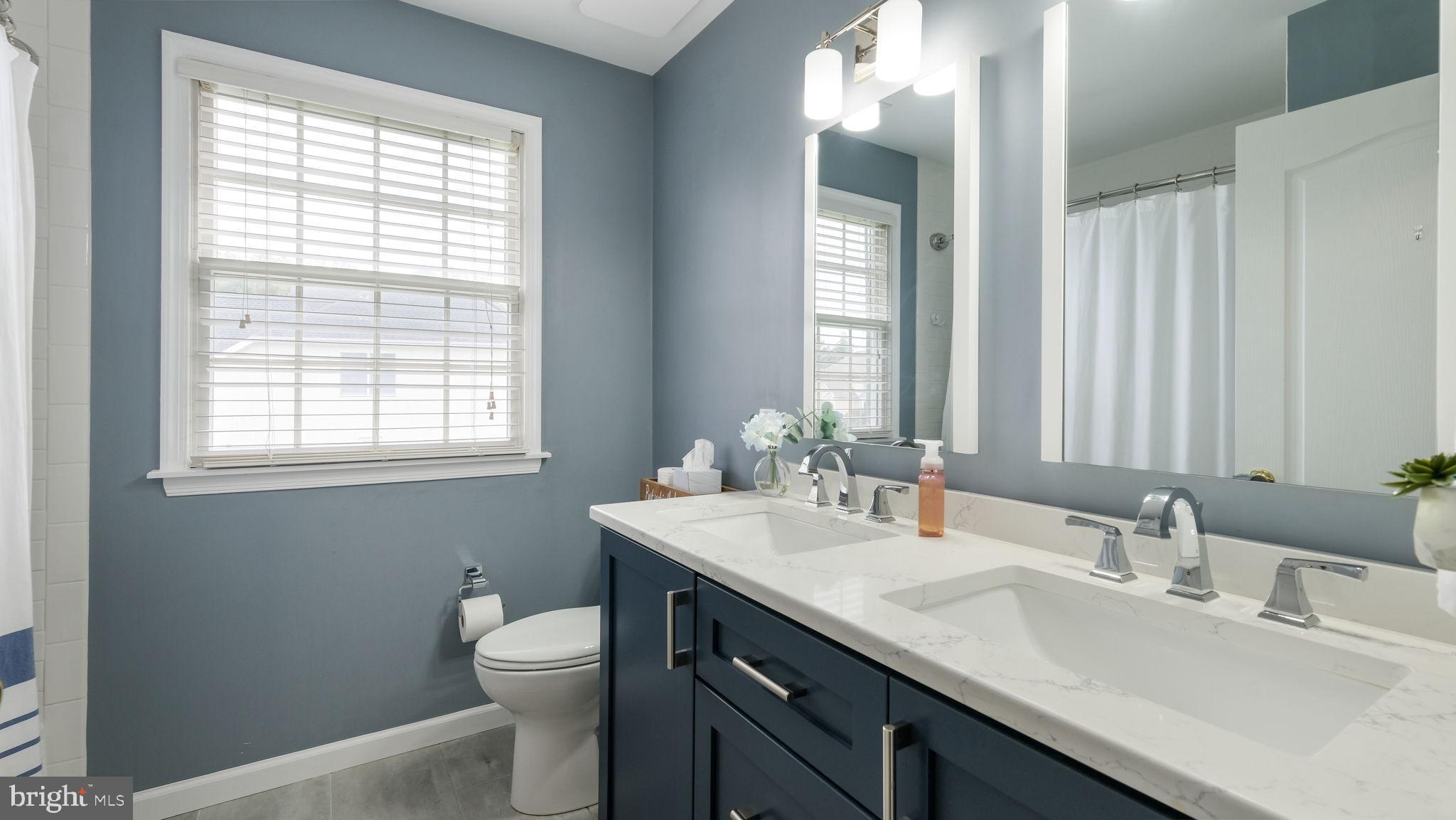 EAGLE GLENN - Residential