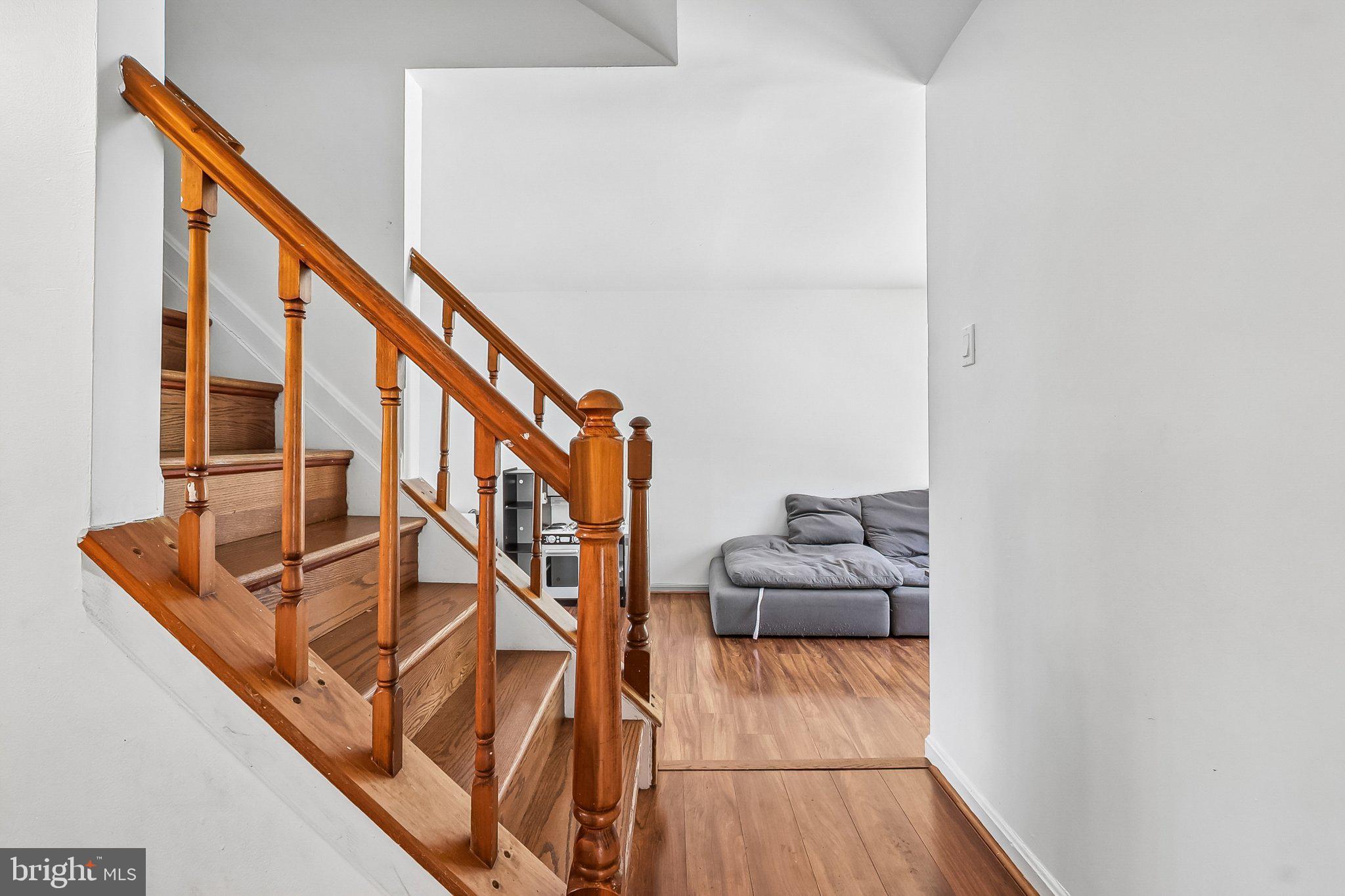 WESTLAKE VILLAGE - LANCASTER - Residential