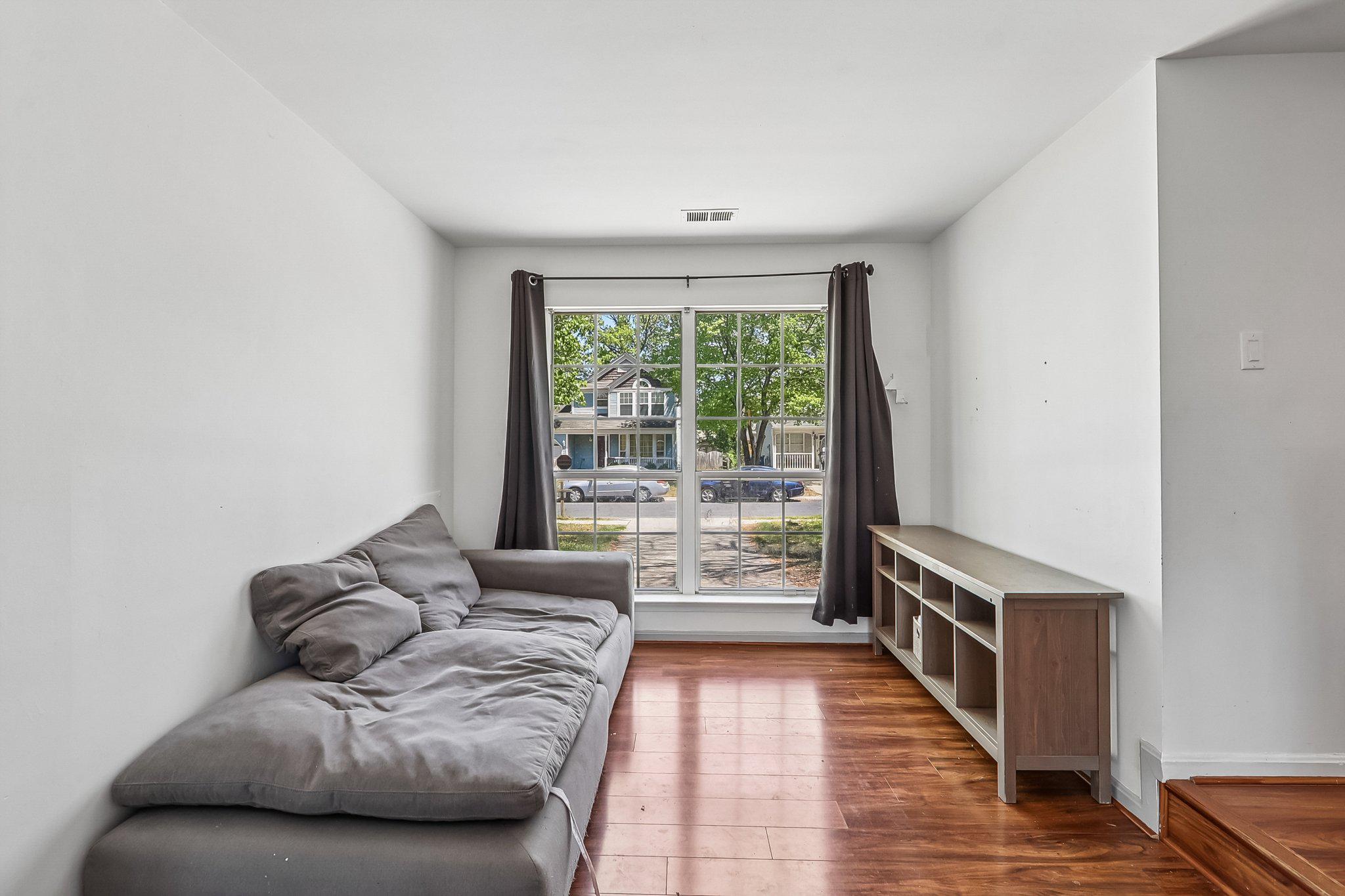 WESTLAKE VILLAGE - LANCASTER - Residential