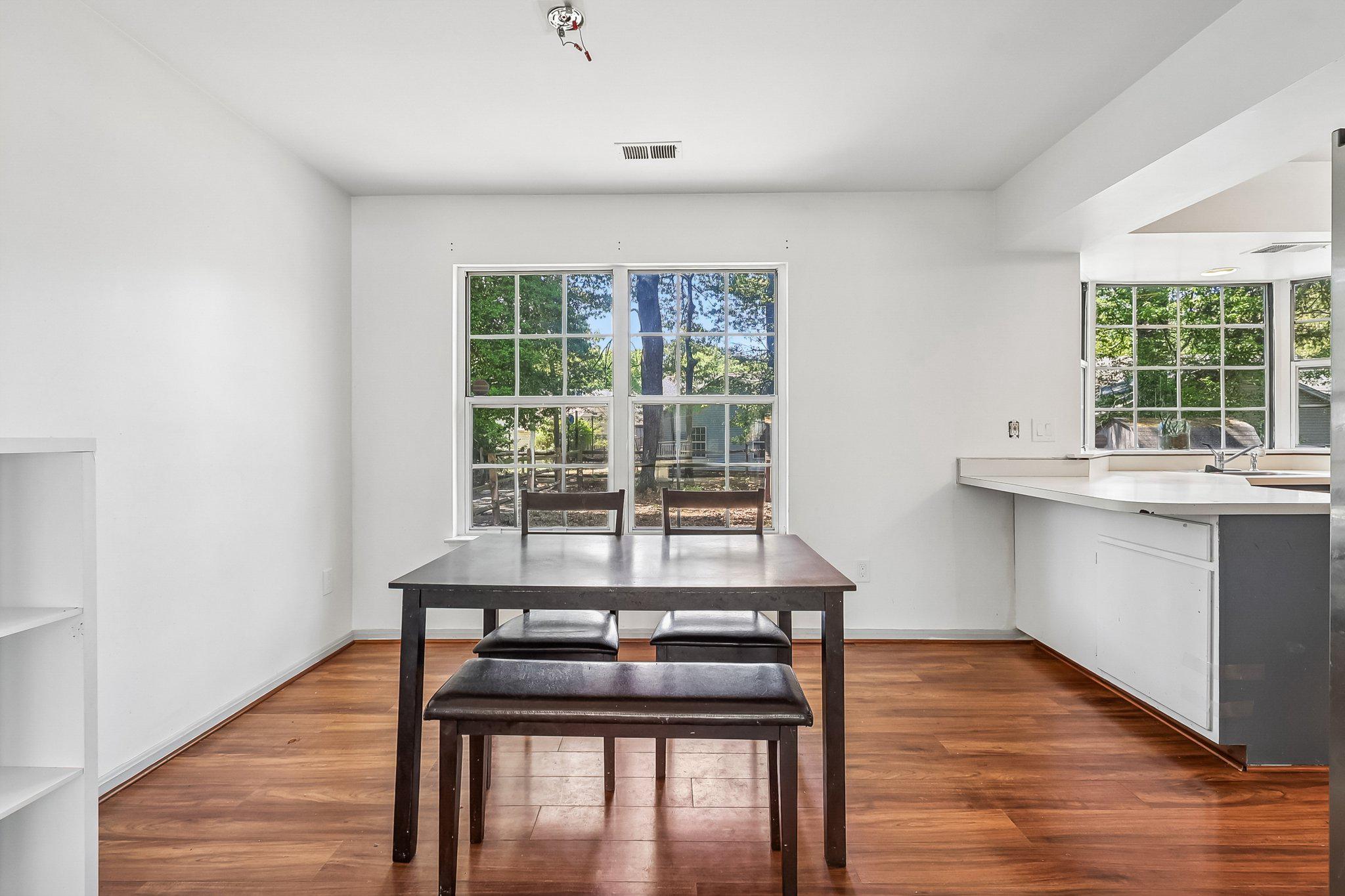 WESTLAKE VILLAGE - LANCASTER - Residential