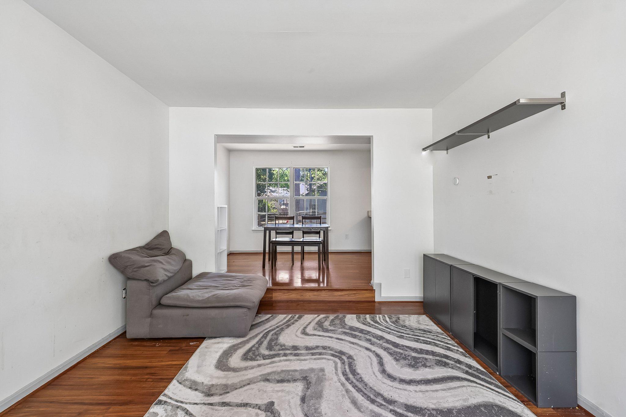 WESTLAKE VILLAGE - LANCASTER - Residential