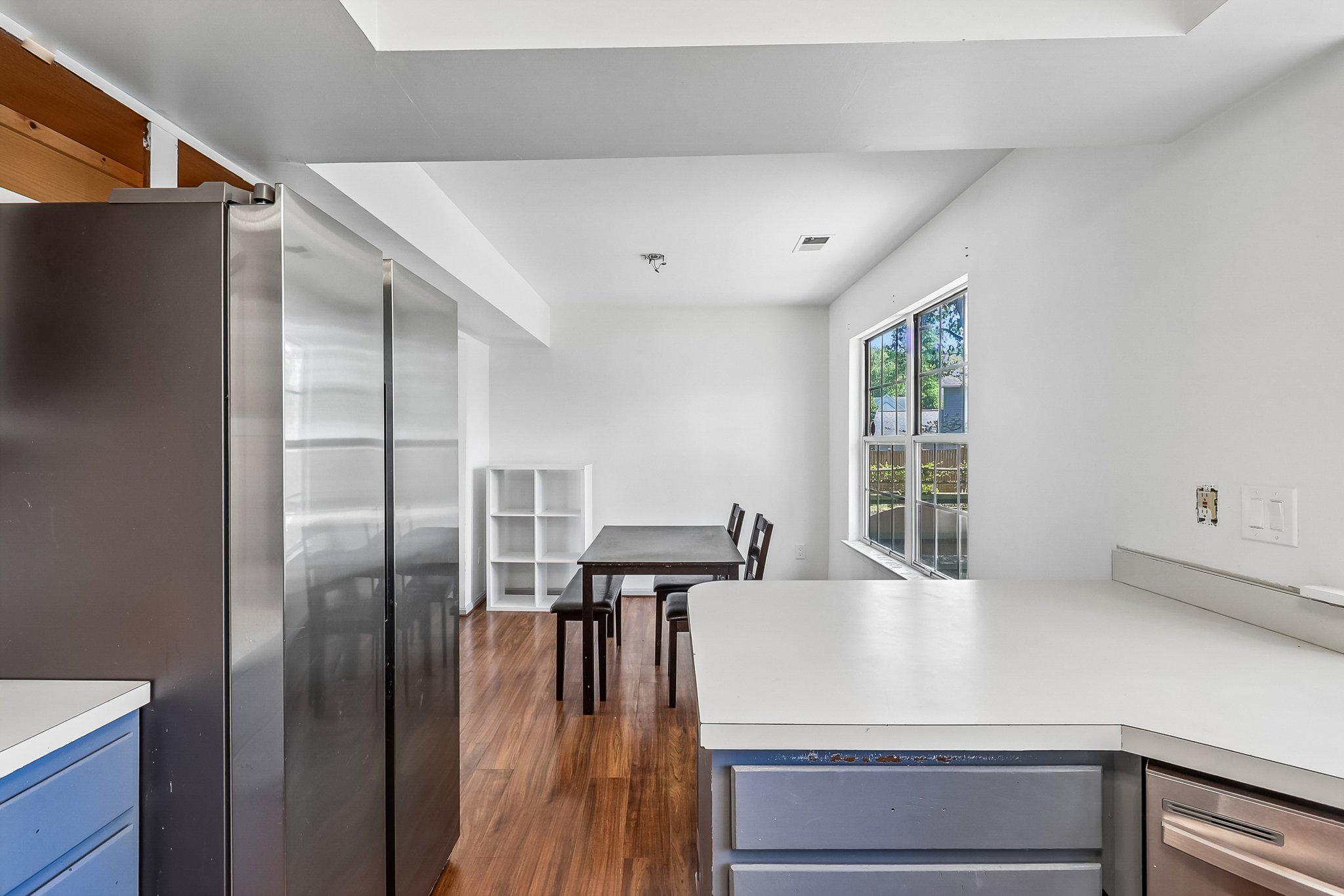 WESTLAKE VILLAGE - LANCASTER - Residential