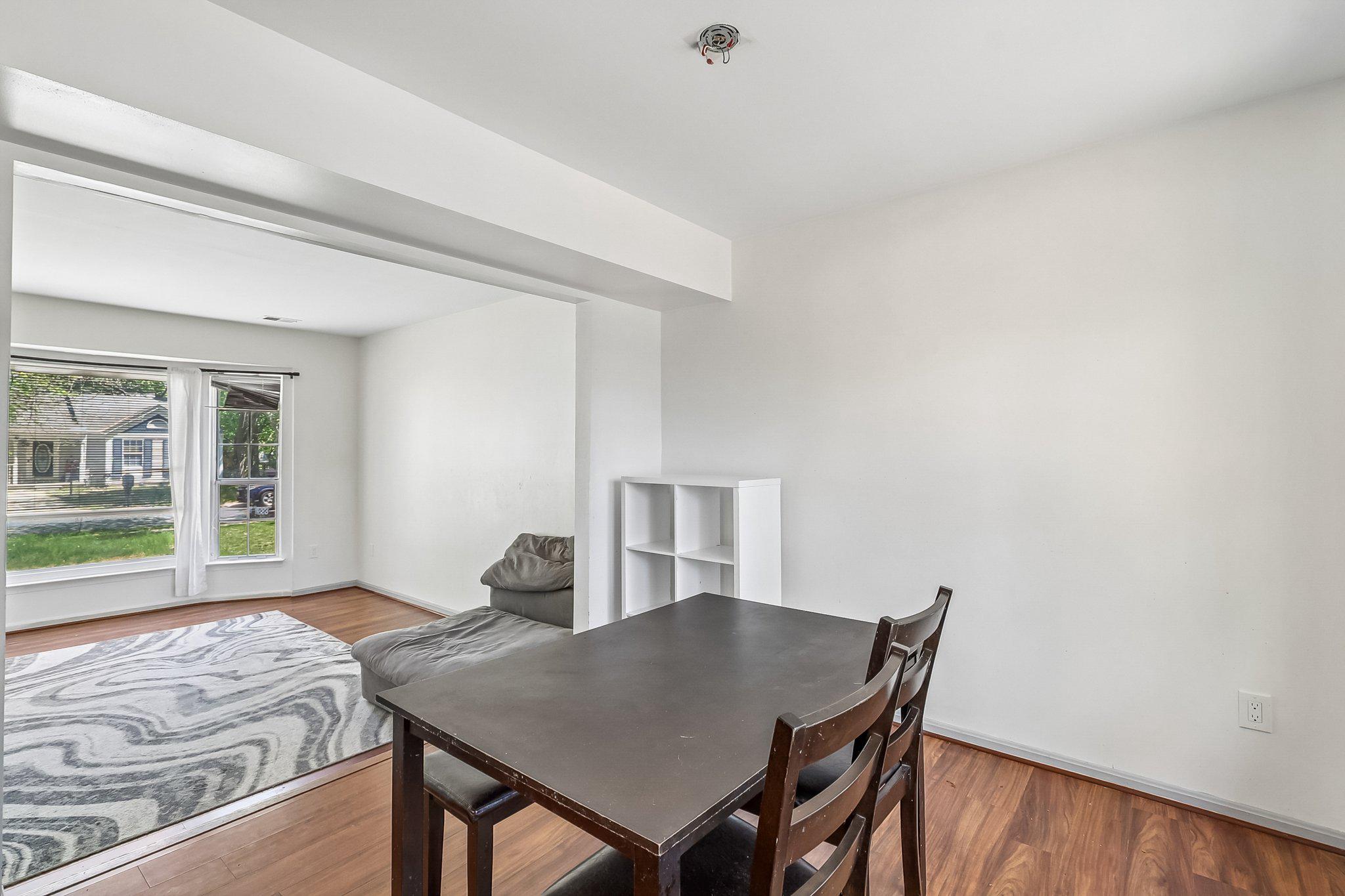 WESTLAKE VILLAGE - LANCASTER - Residential