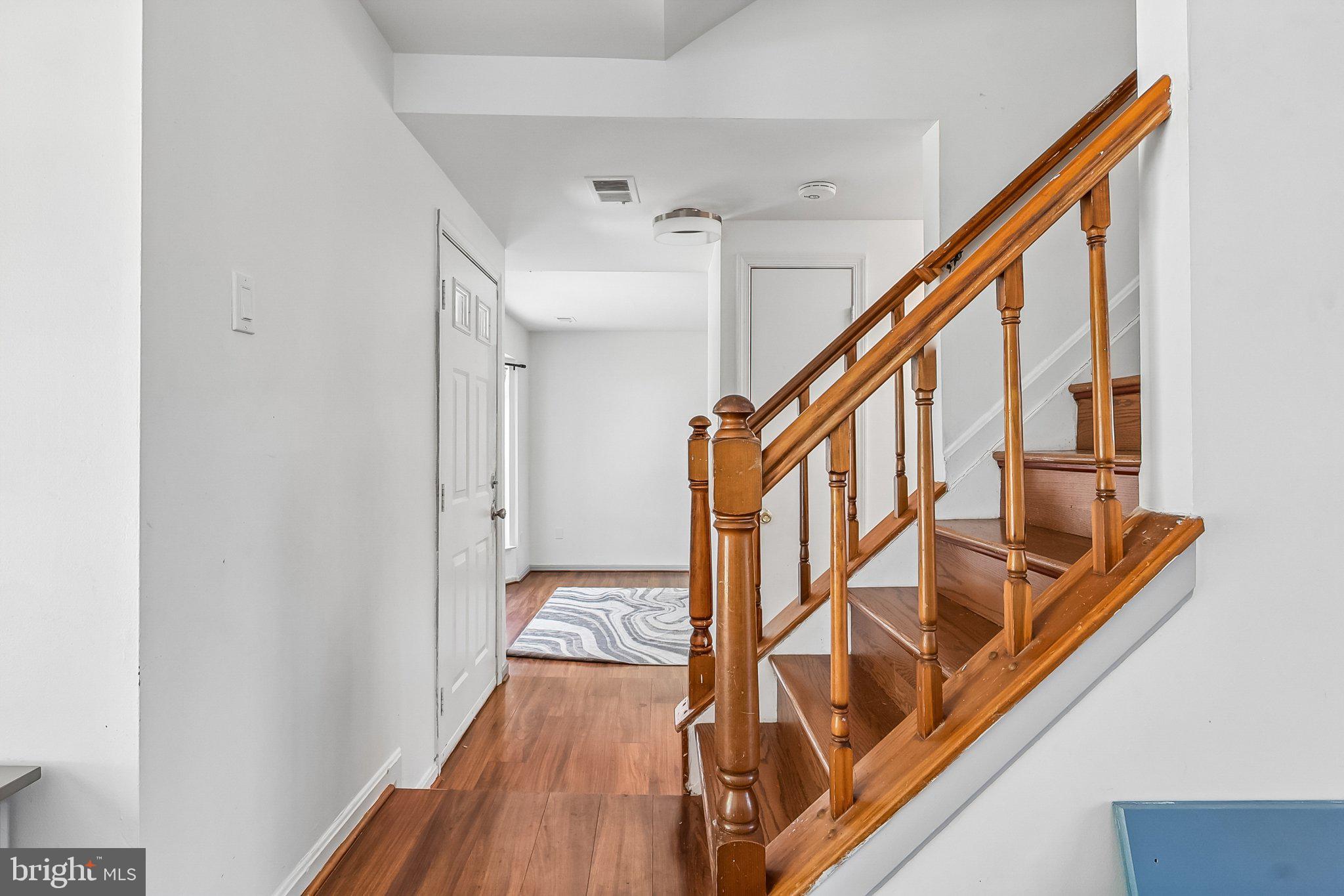 WESTLAKE VILLAGE - LANCASTER - Residential