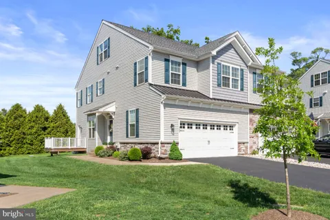 539 Berkley Place, Harleysville, PA MLS: PAMC2140370