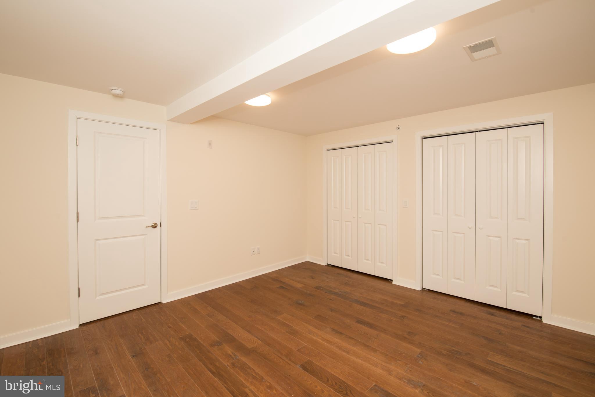 SOCIETY HILL - Residential Lease