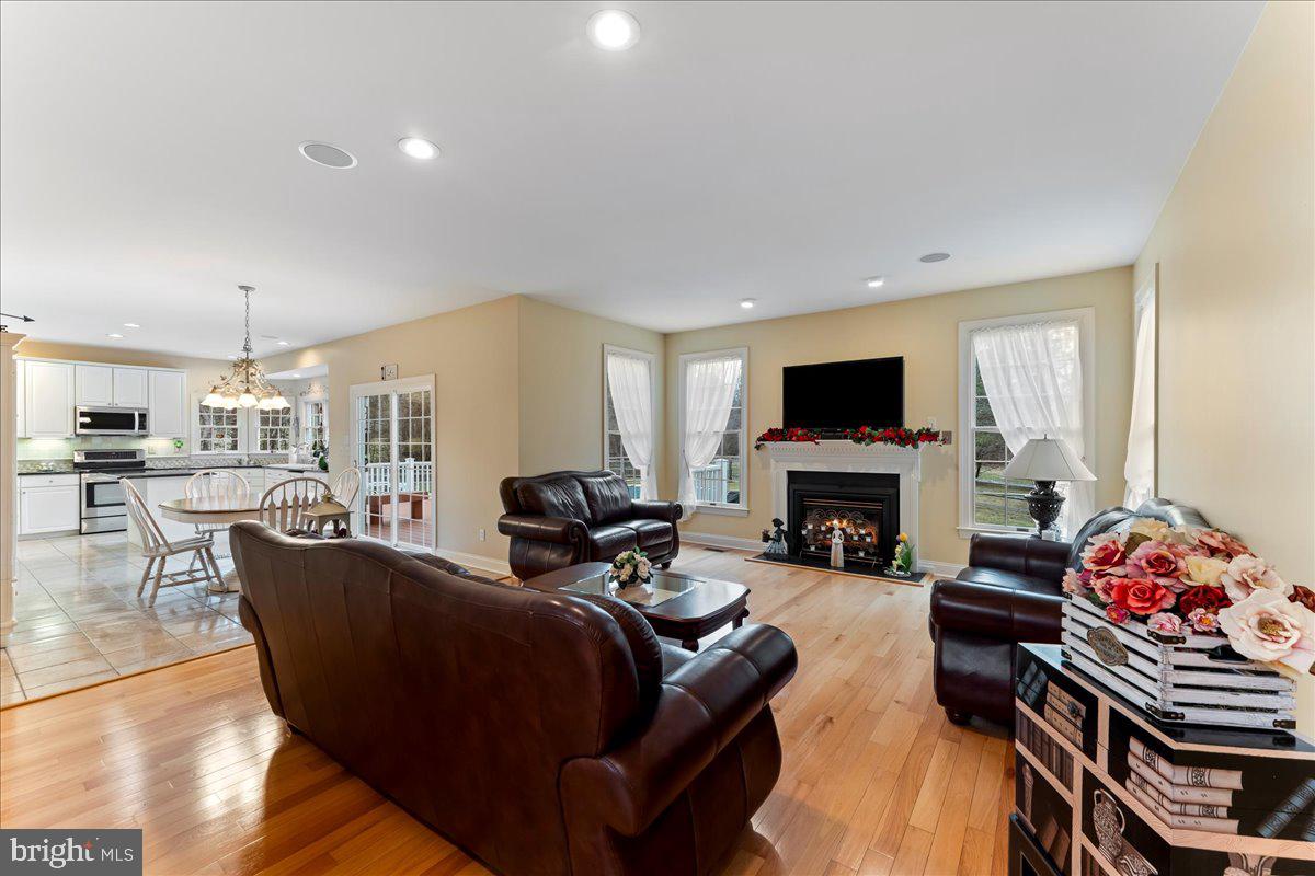 WETHERILL ESTATES - Residential