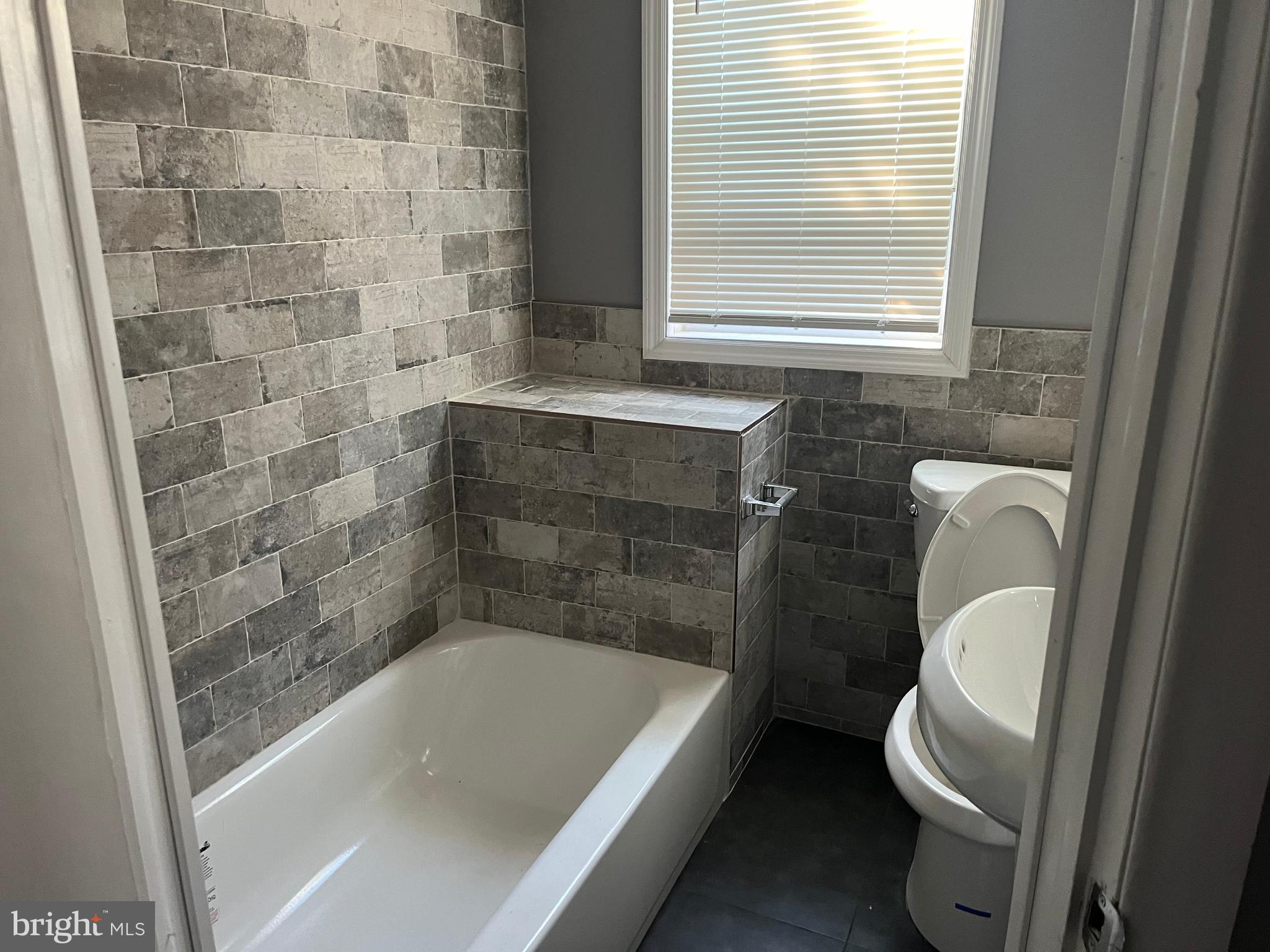 GRAYS FERRY - Residential