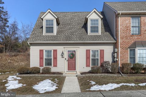 Photo of 110 S Timber Court, HARRISBURG, PA 17110 (MLS # PADA2057048)