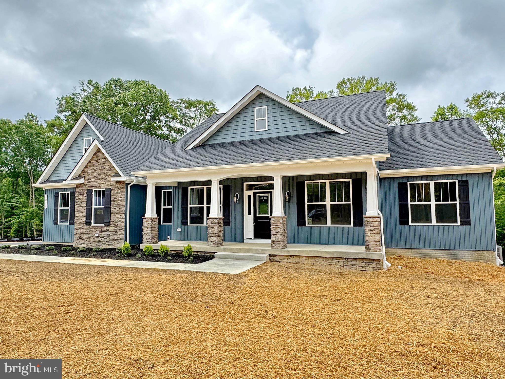 MOSS CREEK - Residential