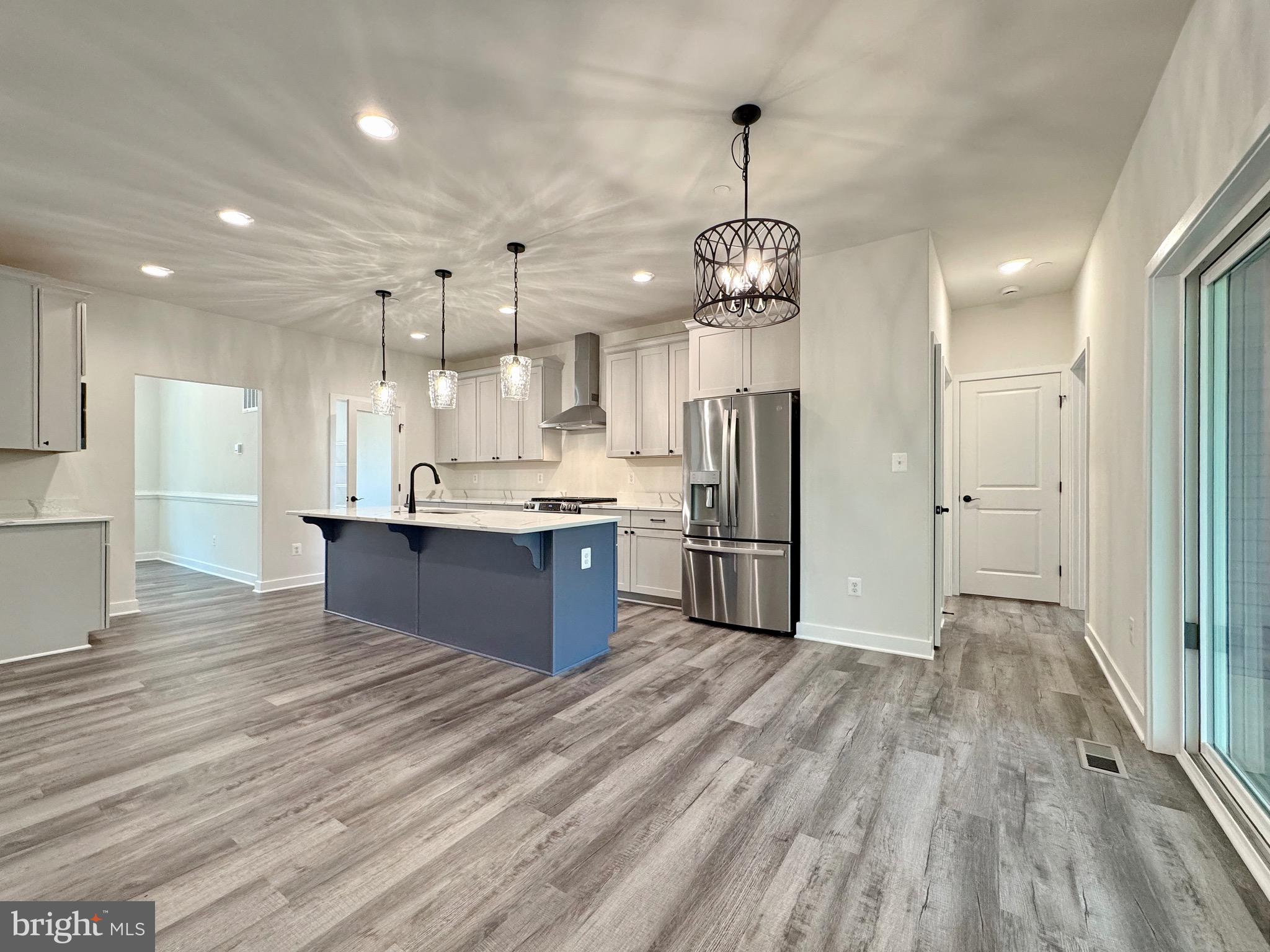 MOSS CREEK - Residential