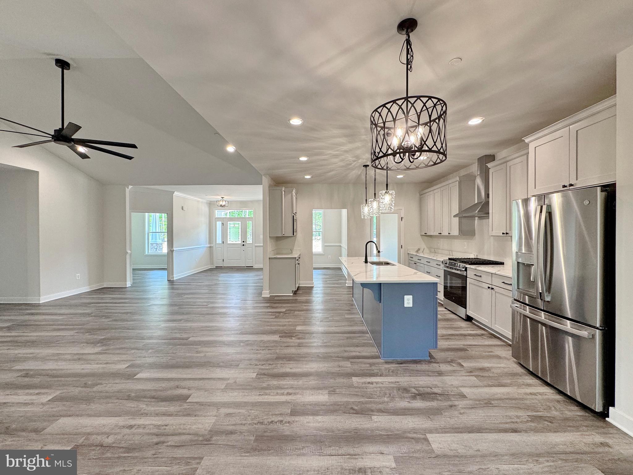 MOSS CREEK - Residential