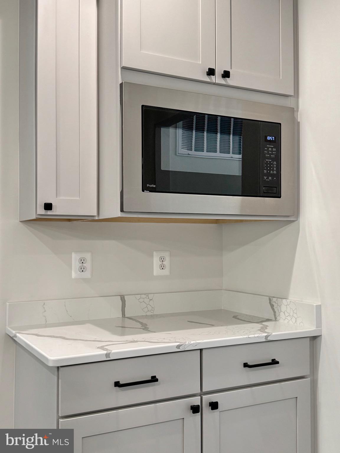 MOSS CREEK - Residential