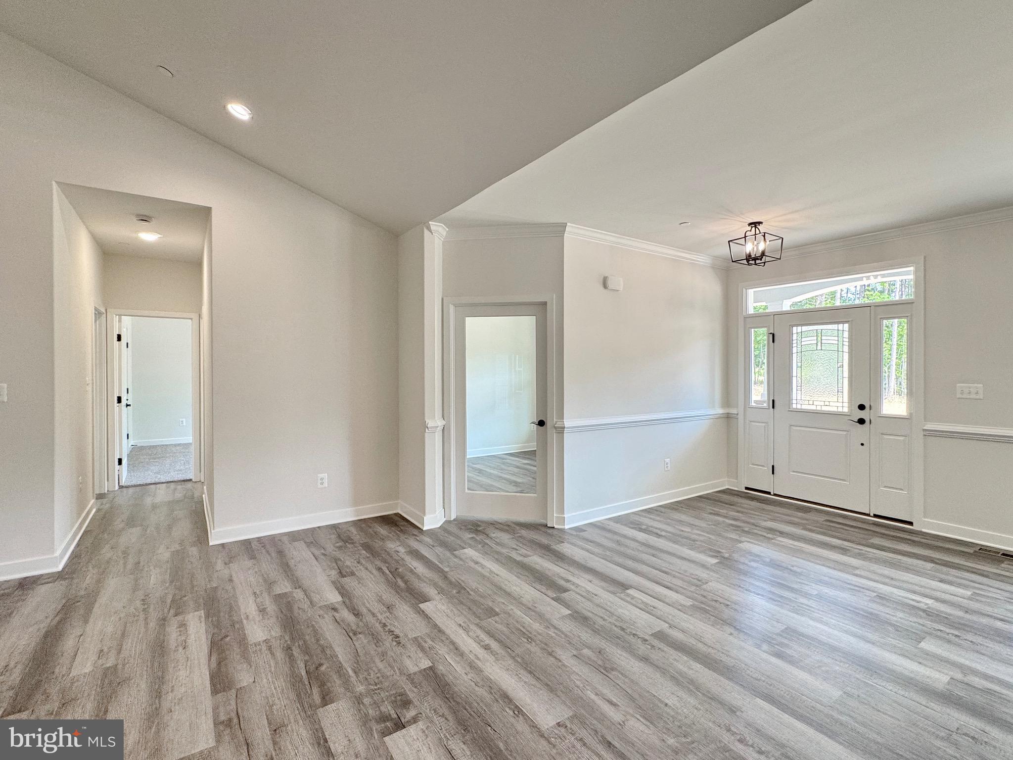 MOSS CREEK - Residential