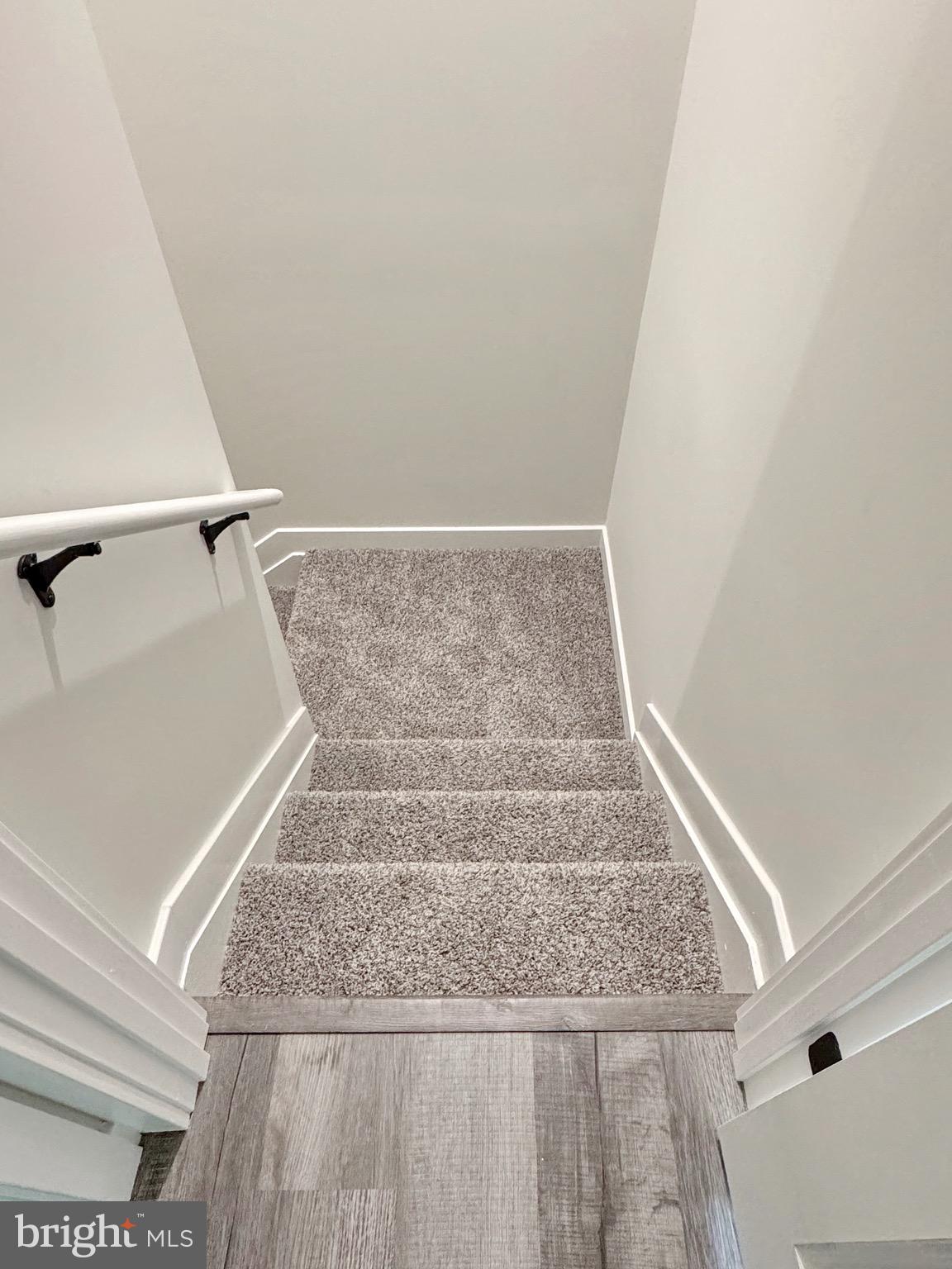 MOSS CREEK - Residential