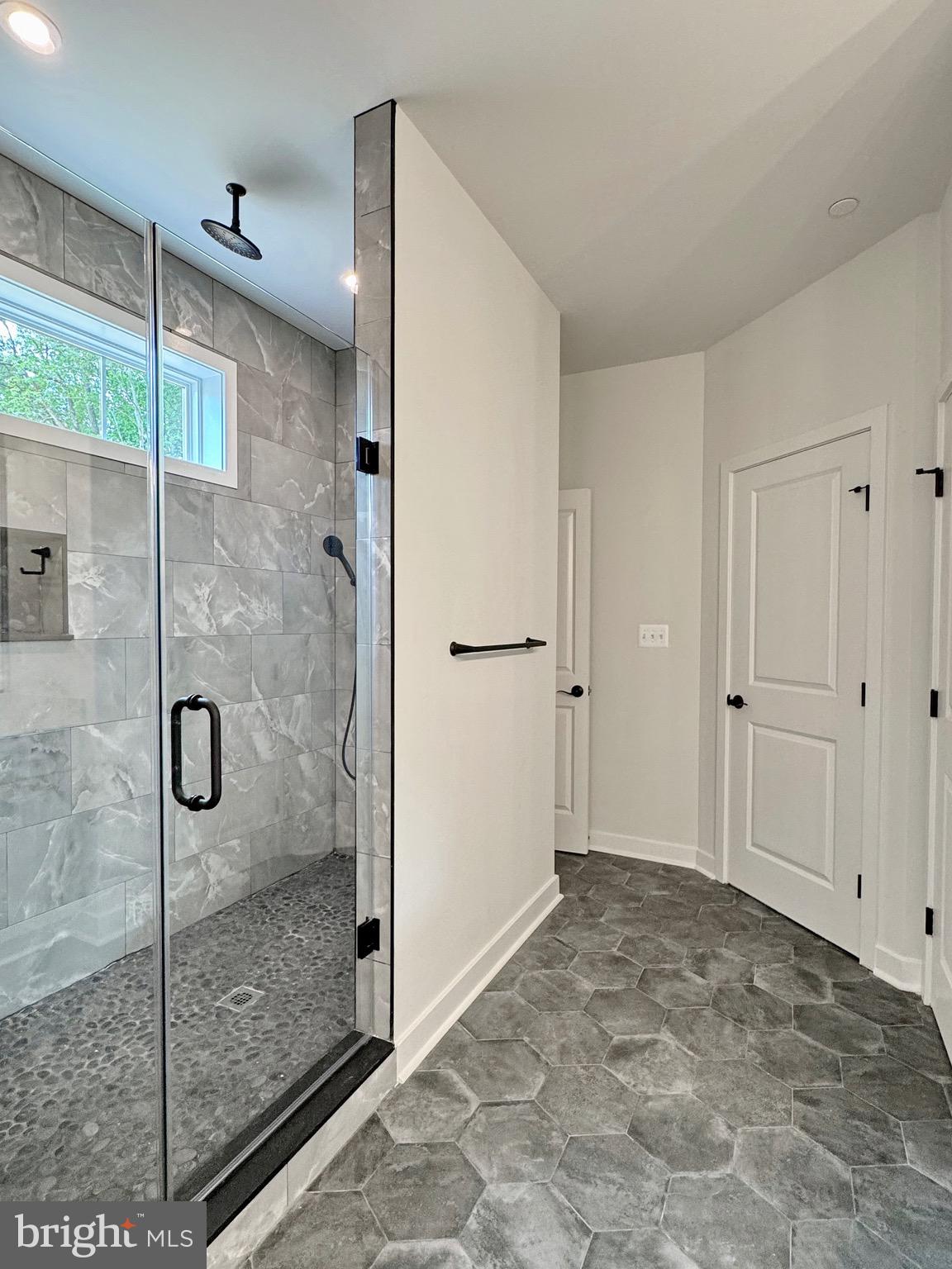 MOSS CREEK - Residential