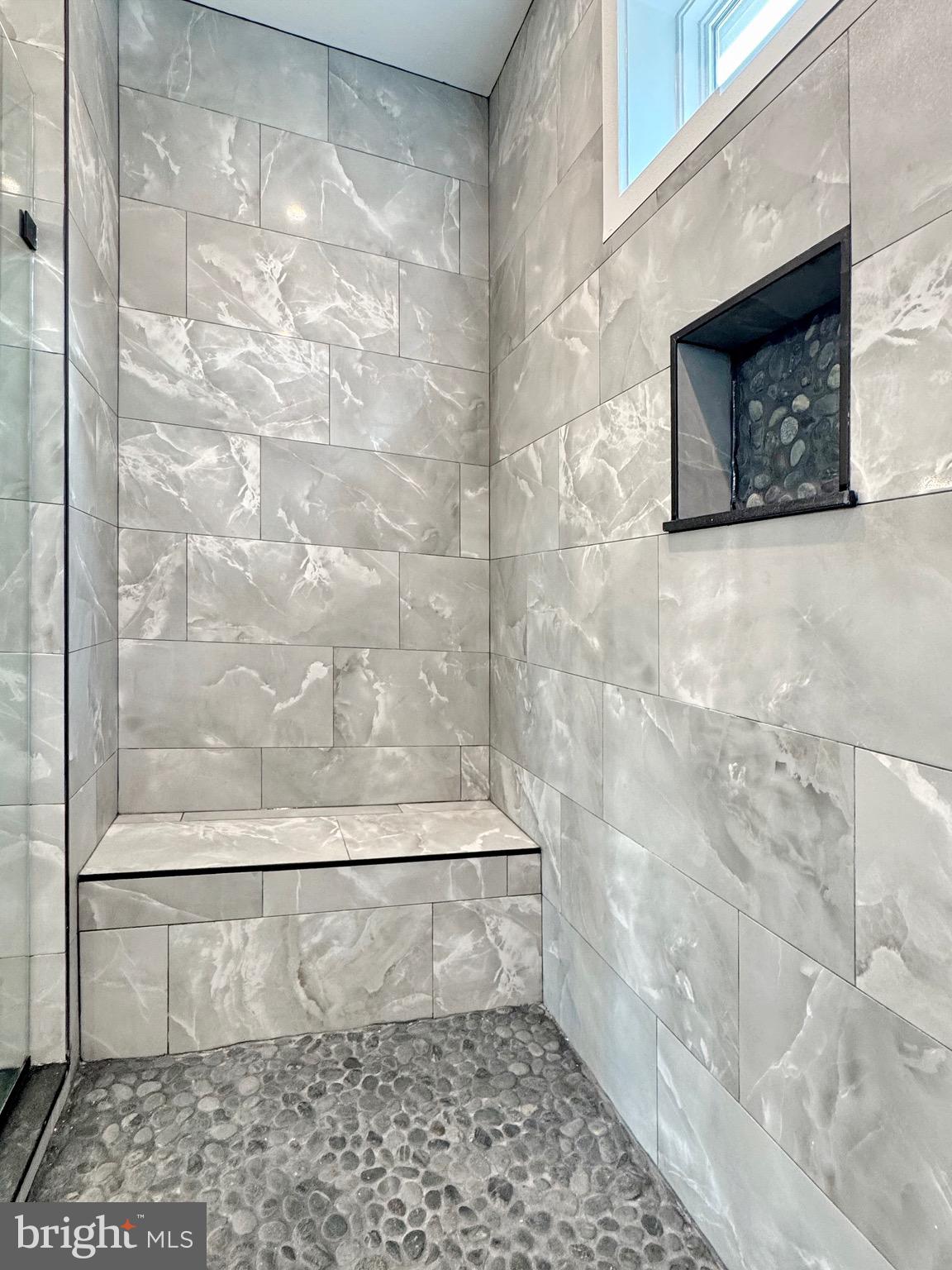 MOSS CREEK - Residential