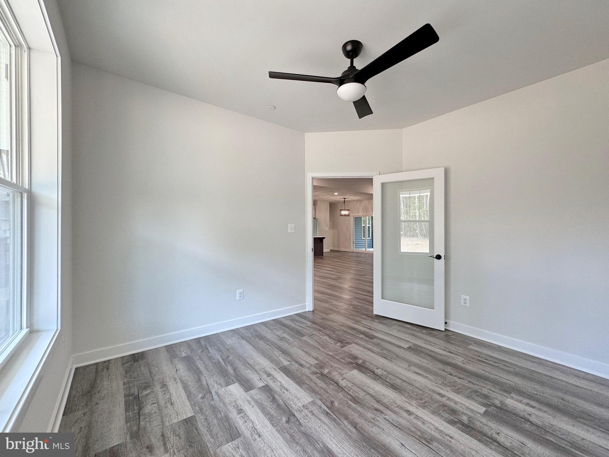 MOSS CREEK - Residential