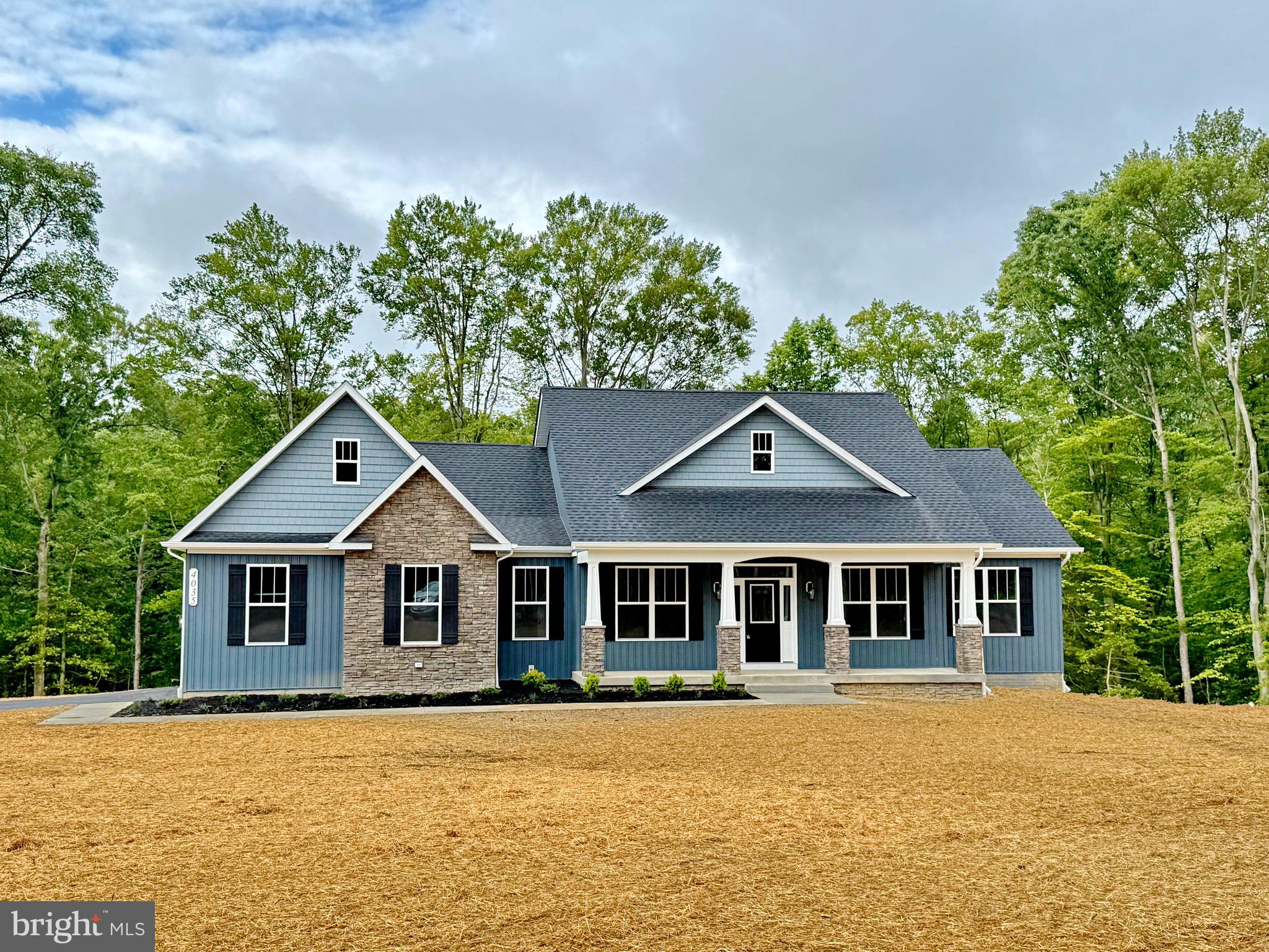 MOSS CREEK - Residential