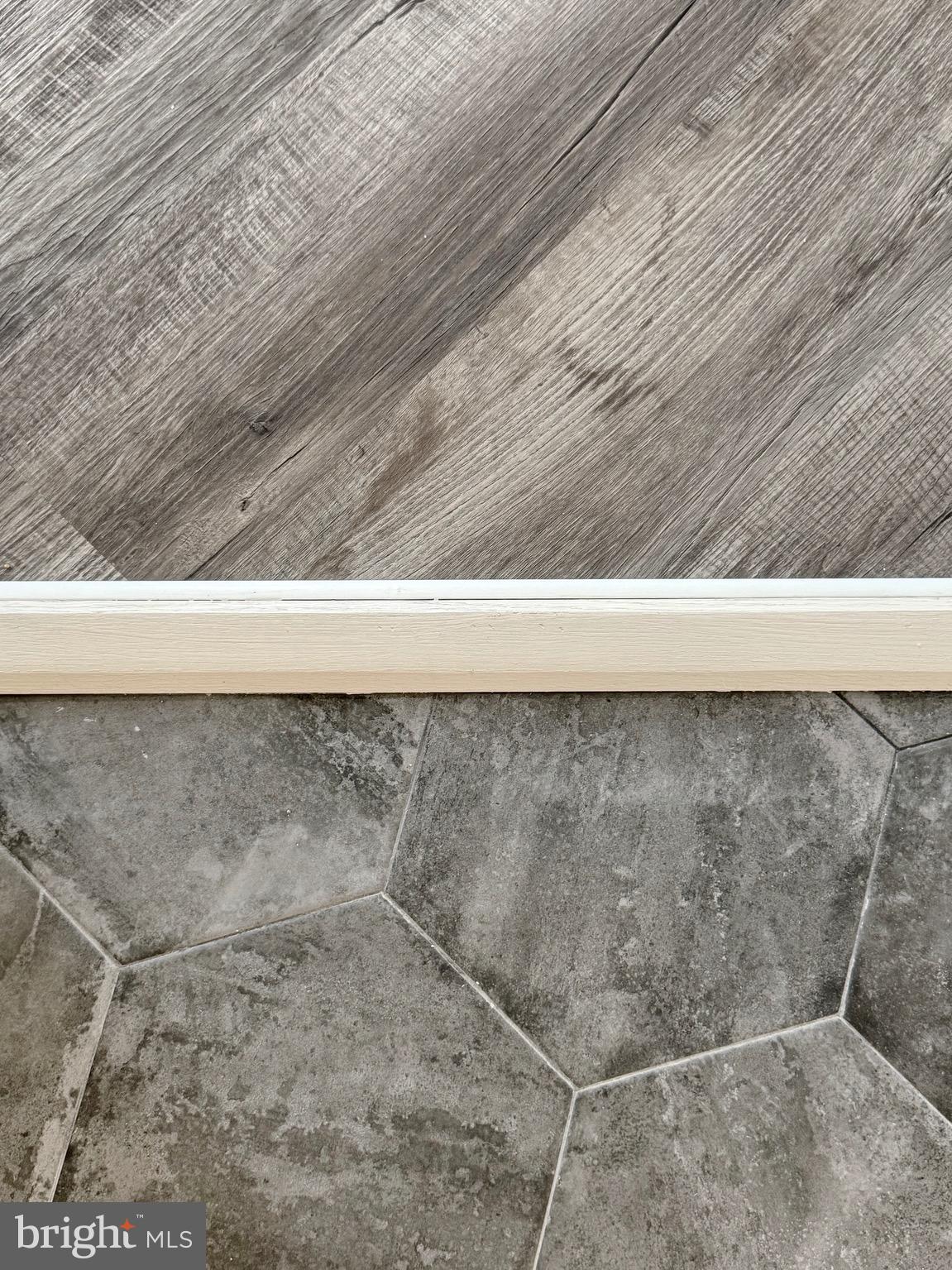 MOSS CREEK - Residential