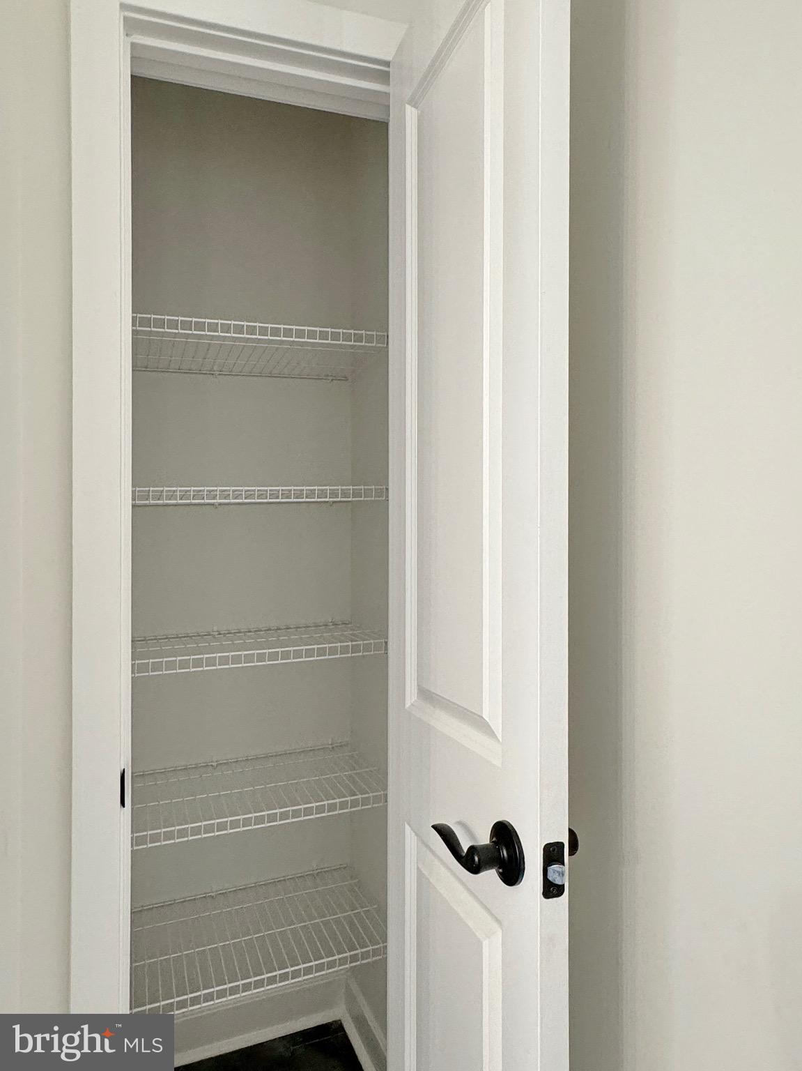 MOSS CREEK - Residential