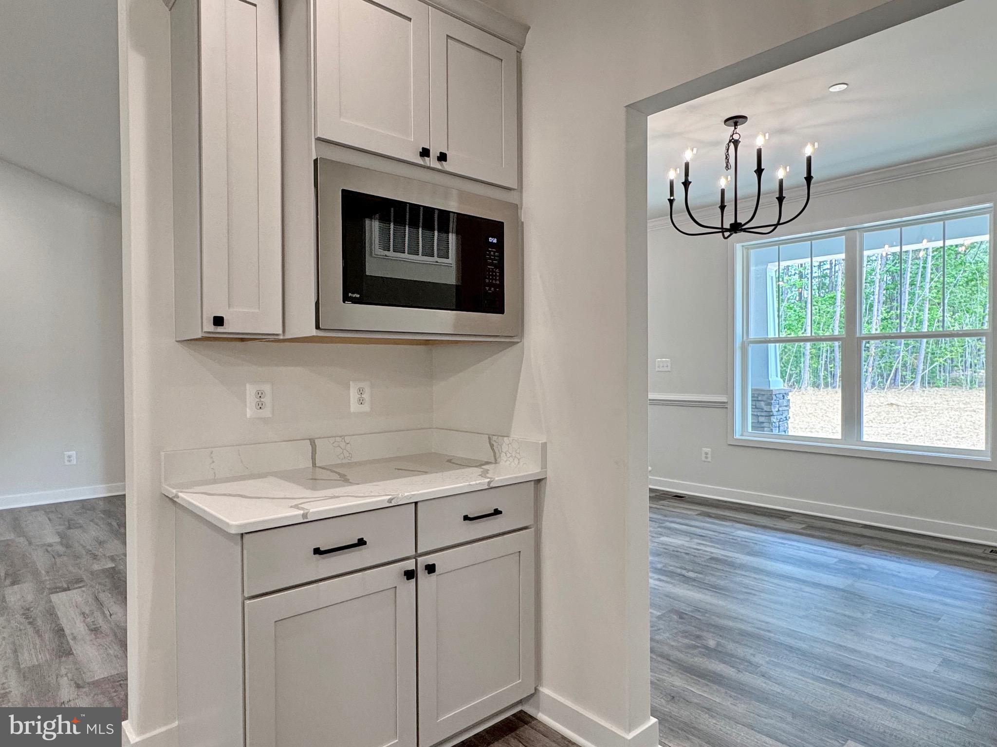 MOSS CREEK - Residential