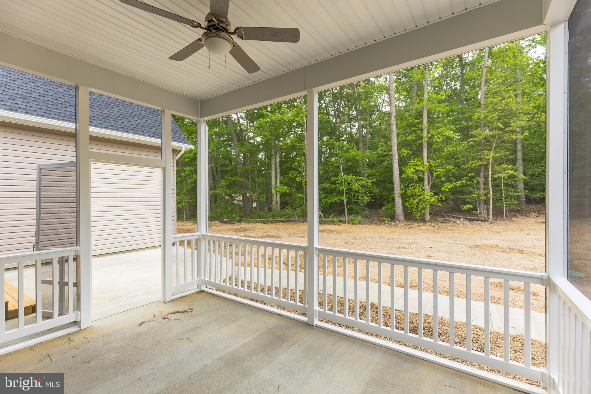 MOSS CREEK - Residential