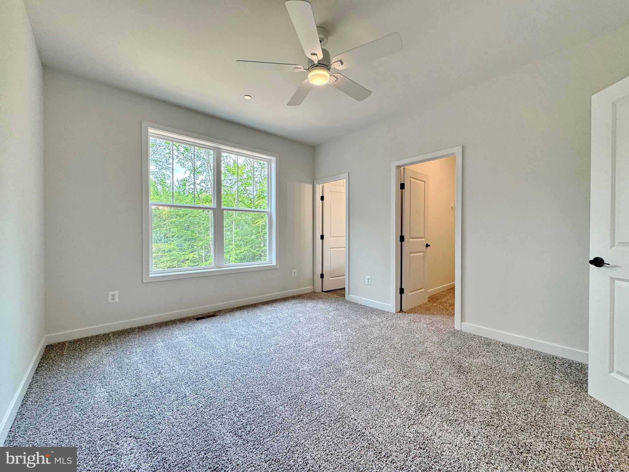 MOSS CREEK - Residential