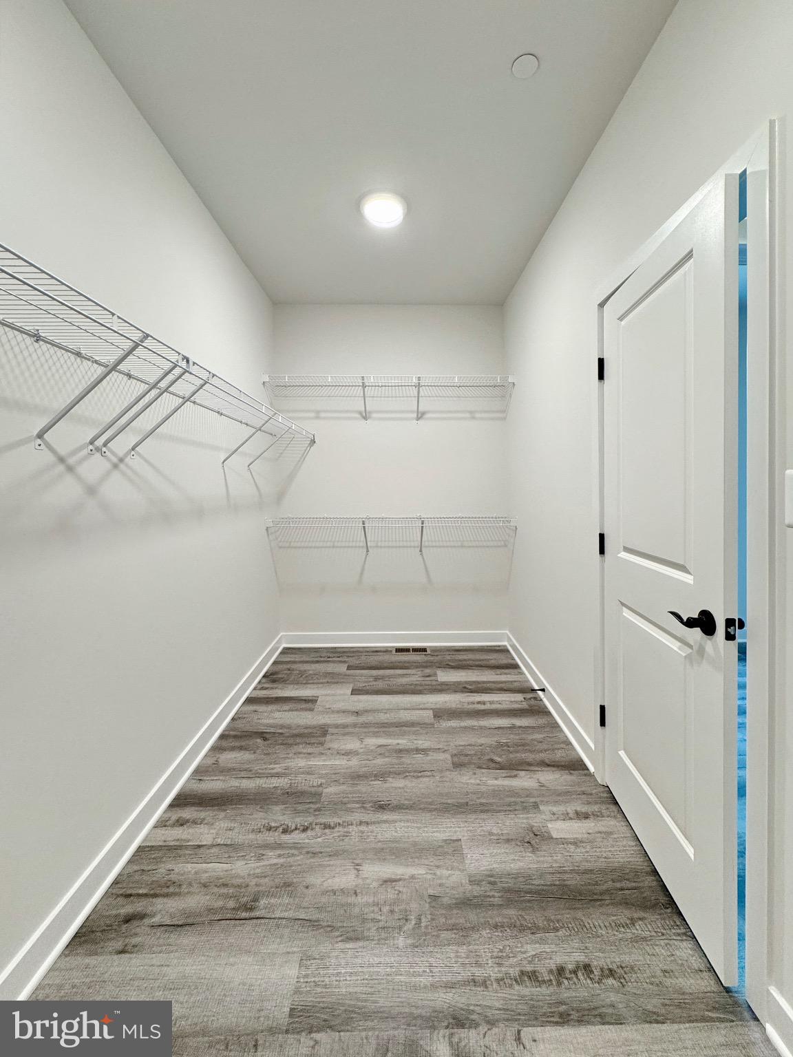 MOSS CREEK - Residential