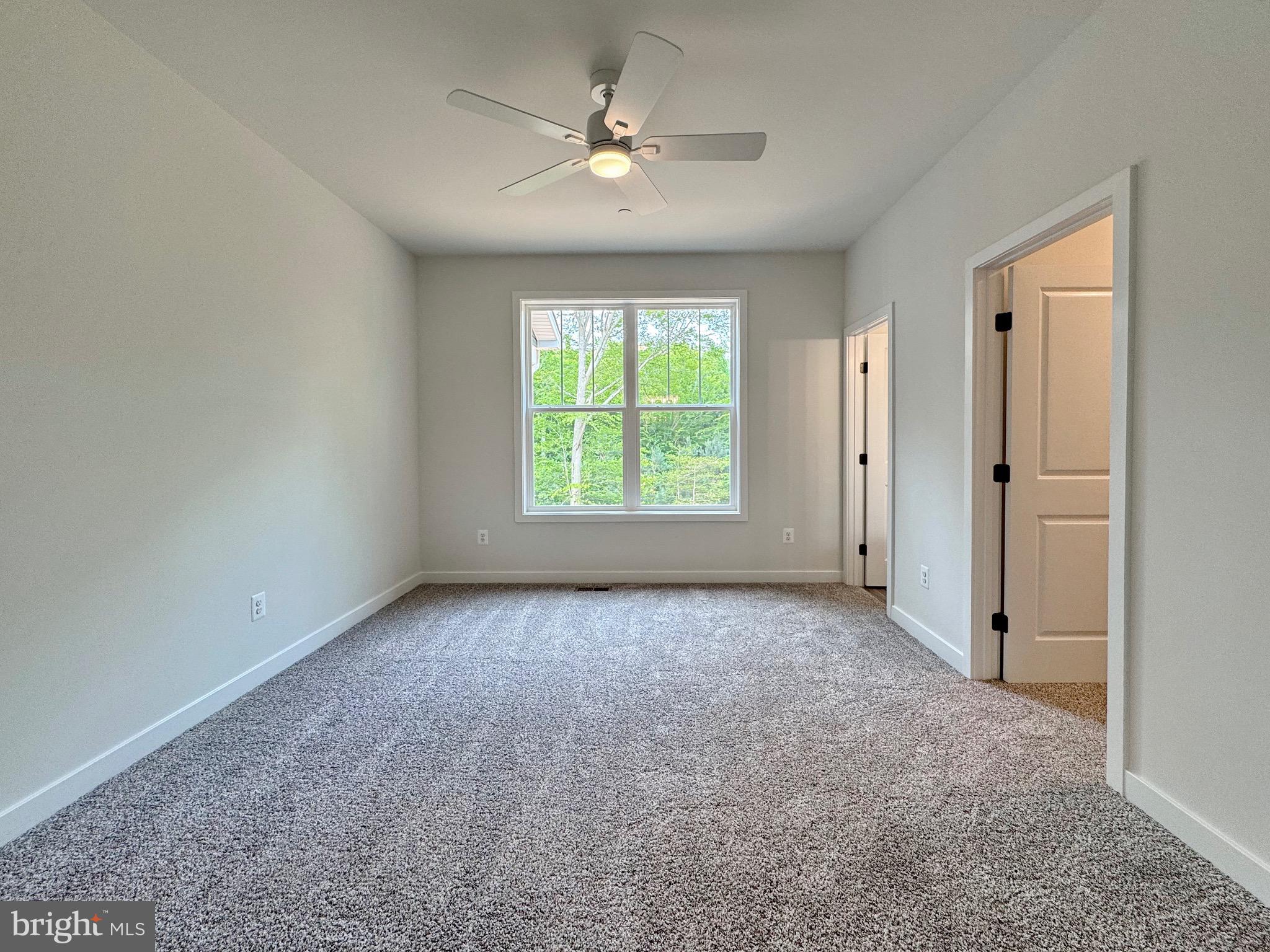 MOSS CREEK - Residential