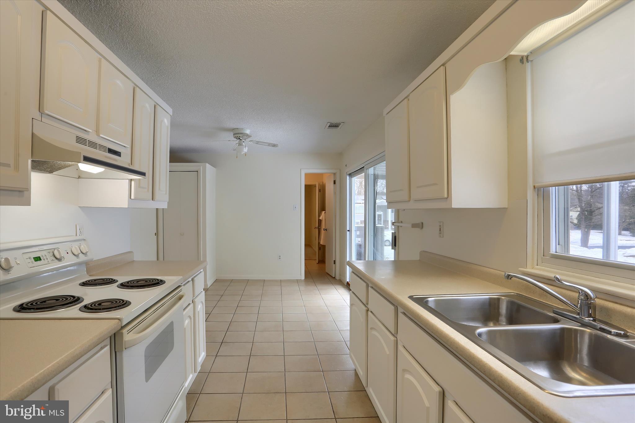 OXFORD COURT - Residential