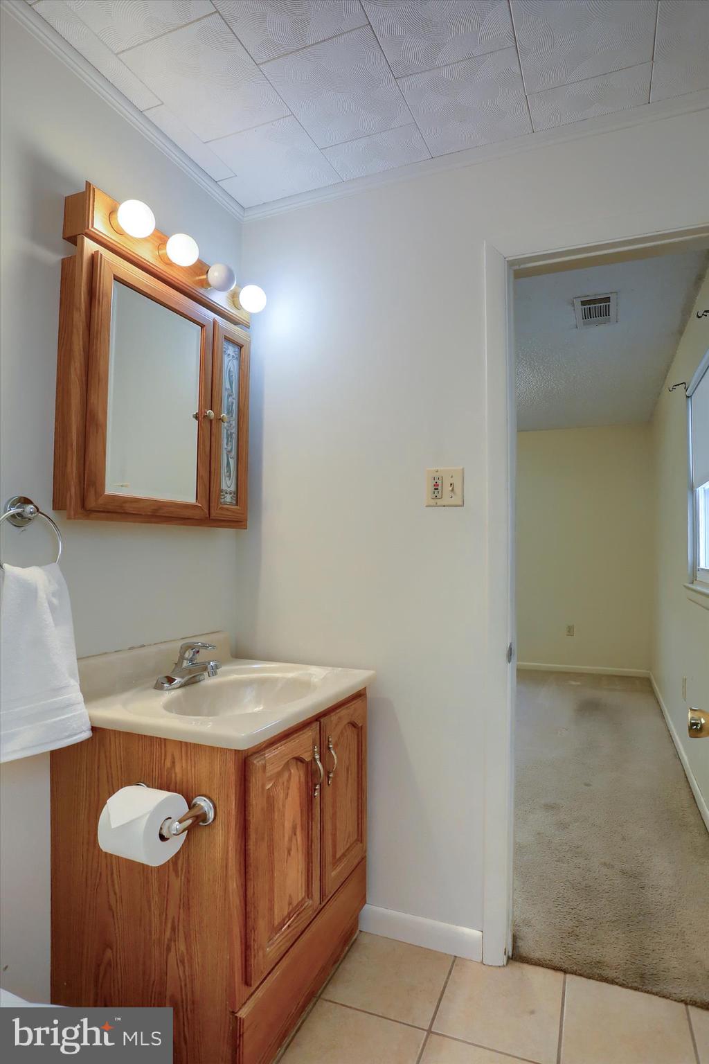 OXFORD COURT - Residential