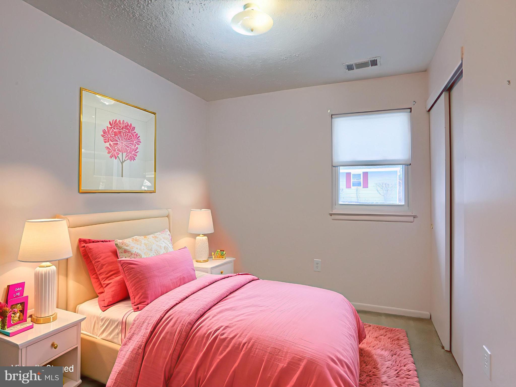 OXFORD COURT - Residential