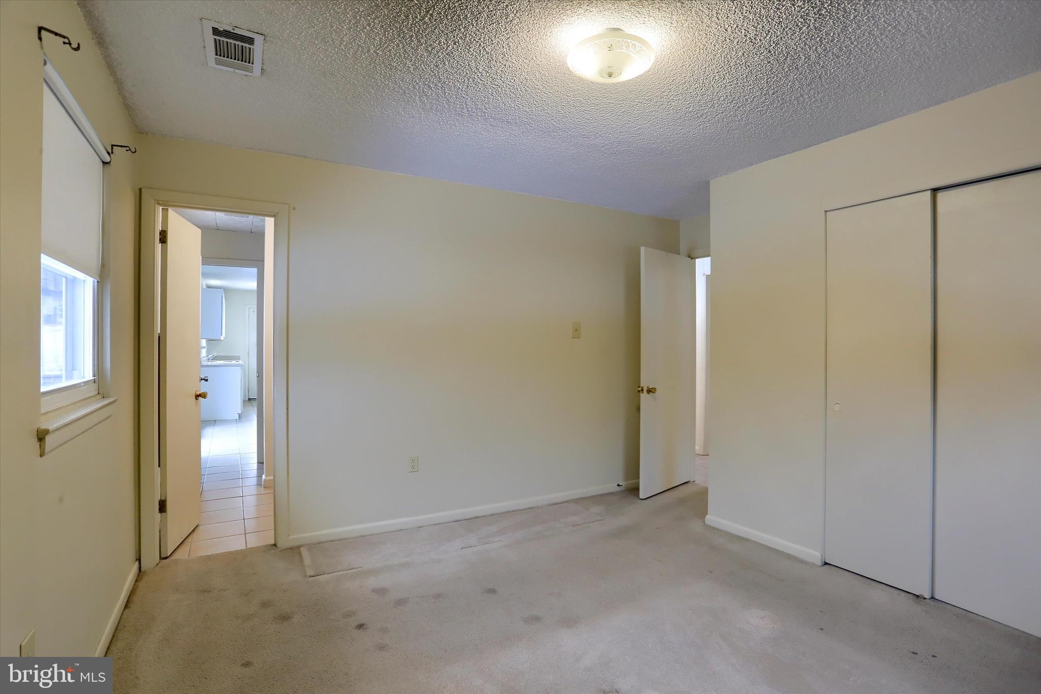 OXFORD COURT - Residential