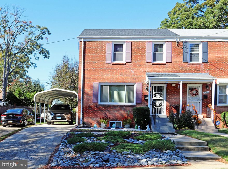 **PRICE IMPROVEMENT**Very nice home, a must to see. The owner has beautifully maintained the home. The kitchen has stainless appliances, granite counter tops, and a pantry.  The dining room and hall has hardwood floors. The master bedroom is spacious with a walk in closet.  Home has an air purification system, and many valuable upgrades.  The HVAC System is approximately 6 years young. Put this home on your must see list, it is move in ready.  Enjoy the fenced, level back yard, carport and off street.