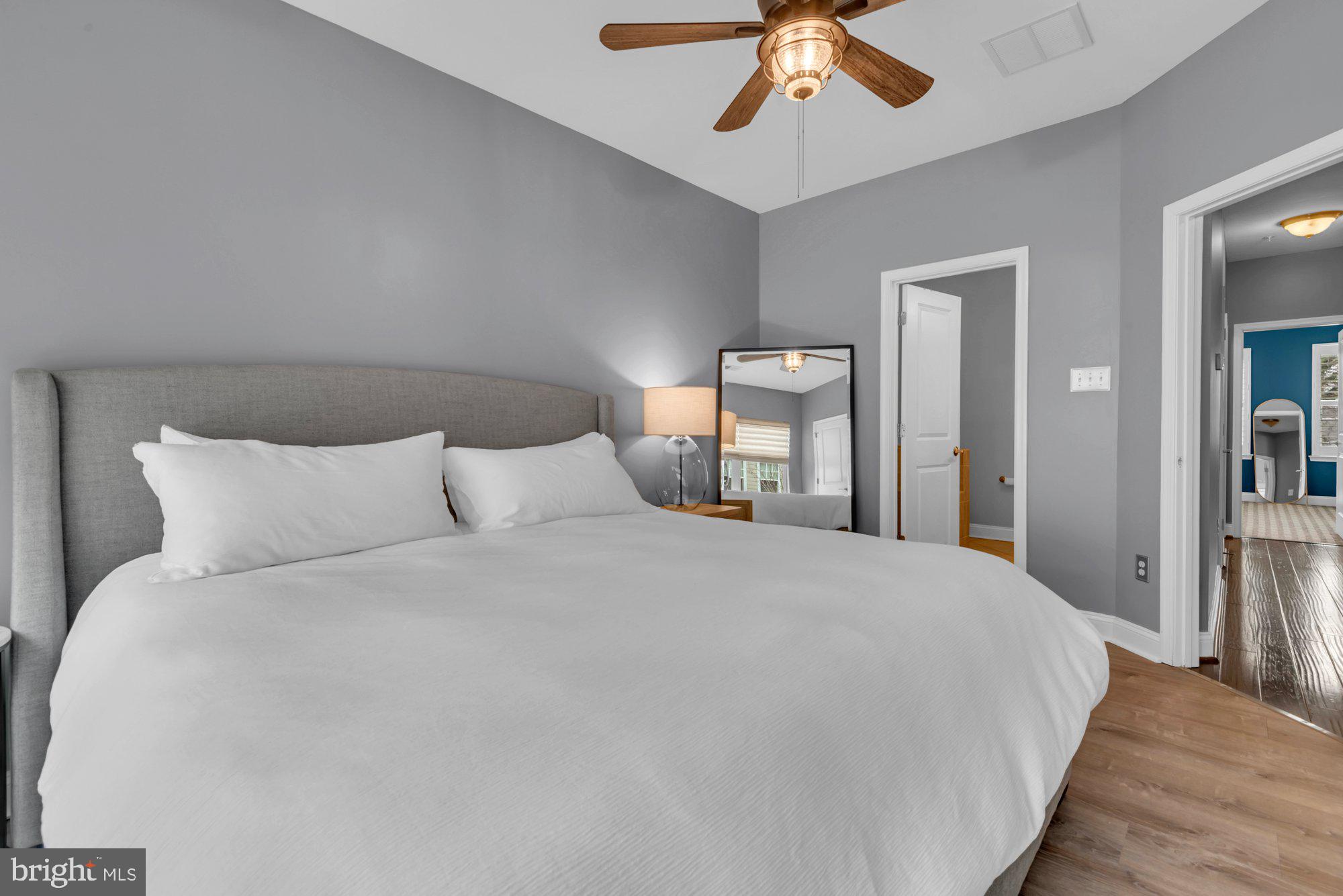 UPTOWN AT MURRAY HILL - Residential