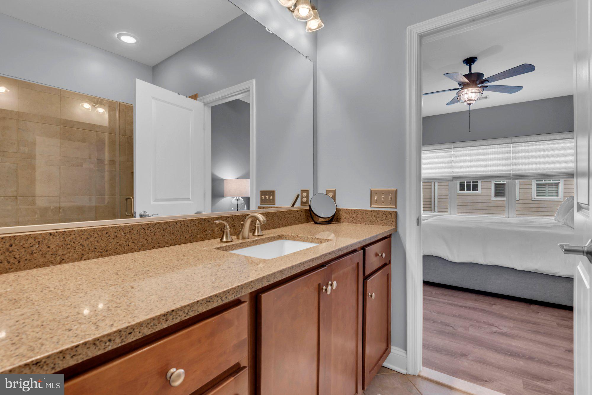 UPTOWN AT MURRAY HILL - Residential