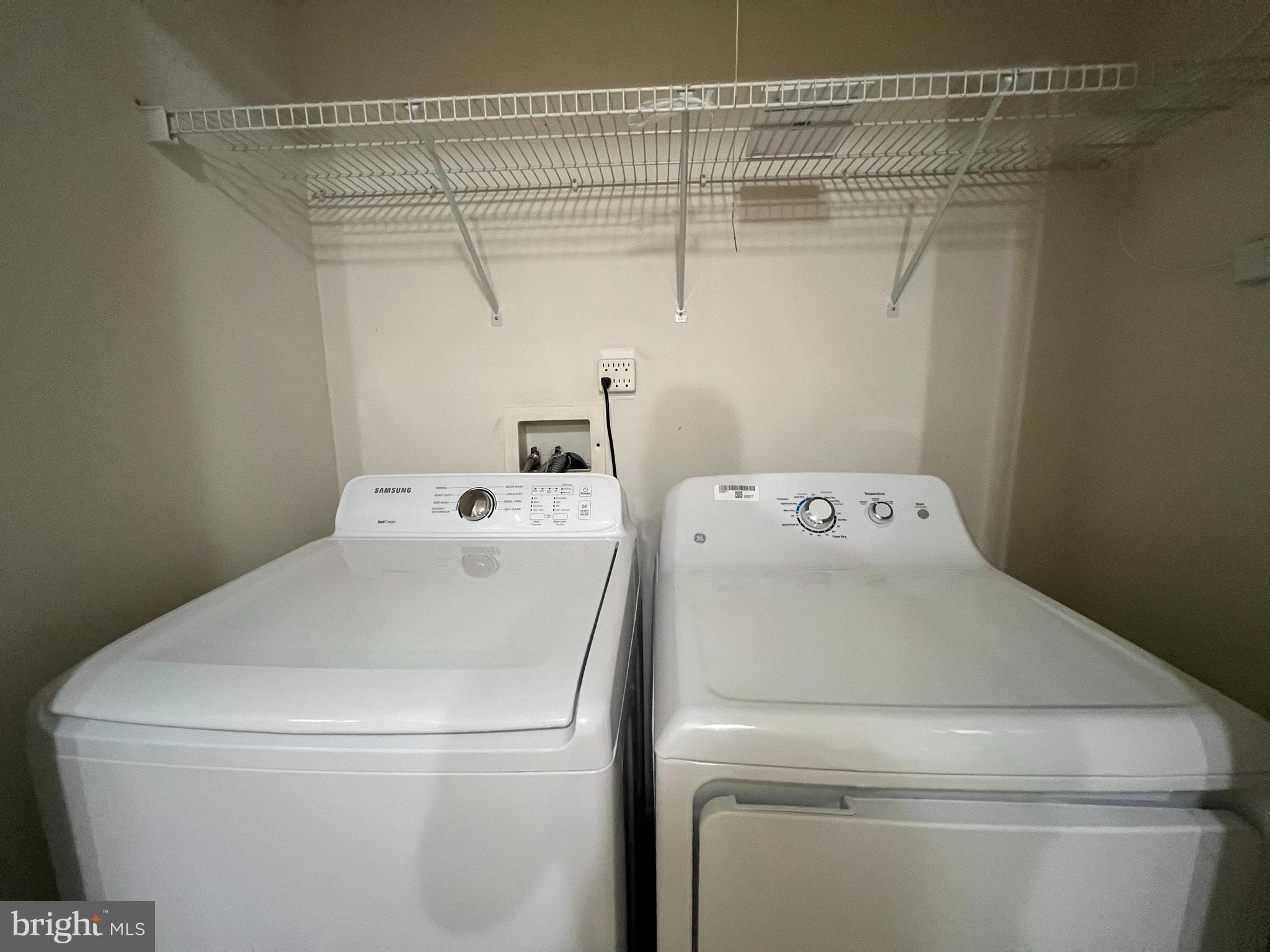 BRAEMAR/VILLAGES AT SAYBROOKE - Residential Lease