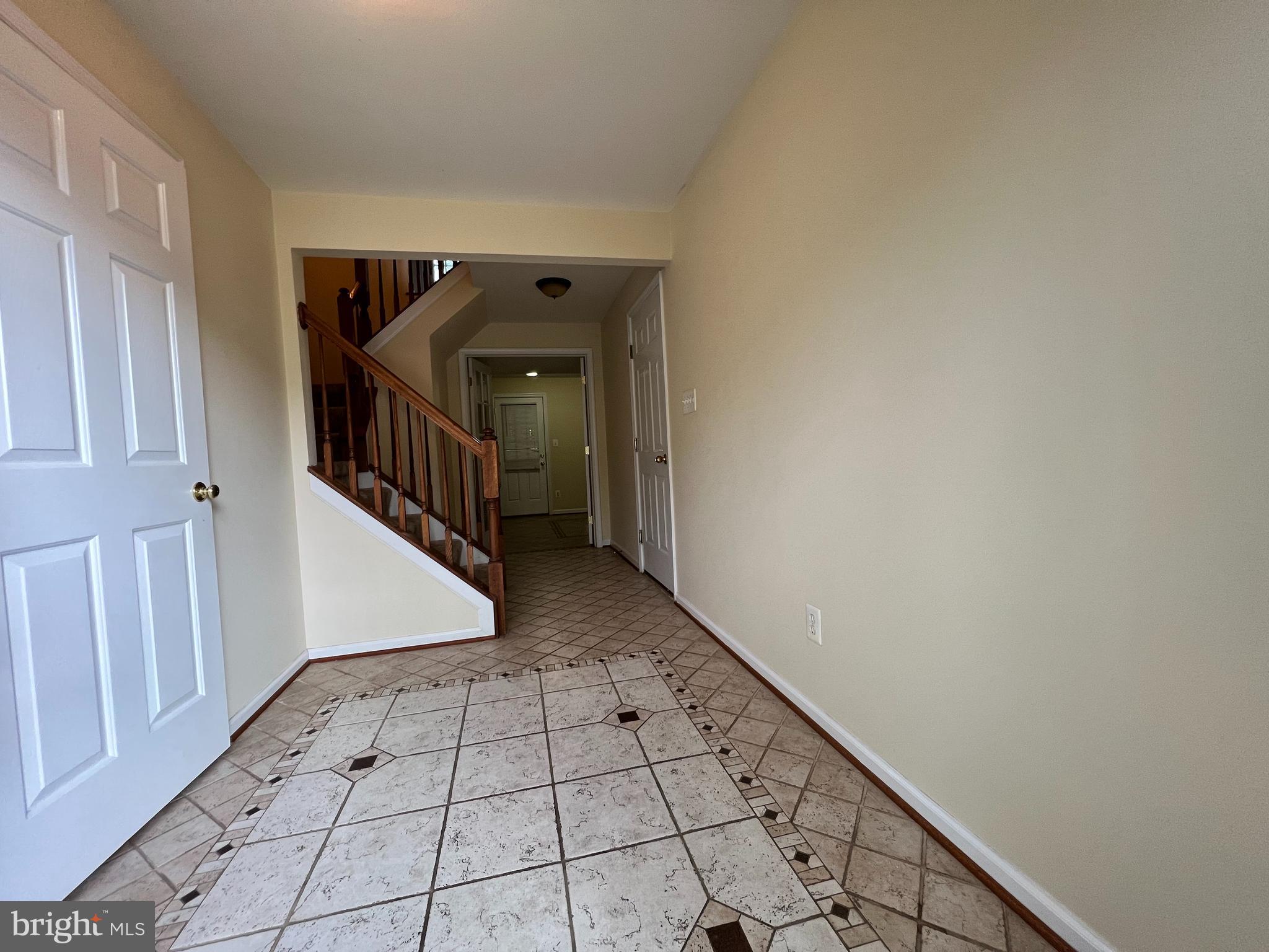 BRAEMAR/VILLAGES AT SAYBROOKE - Residential Lease