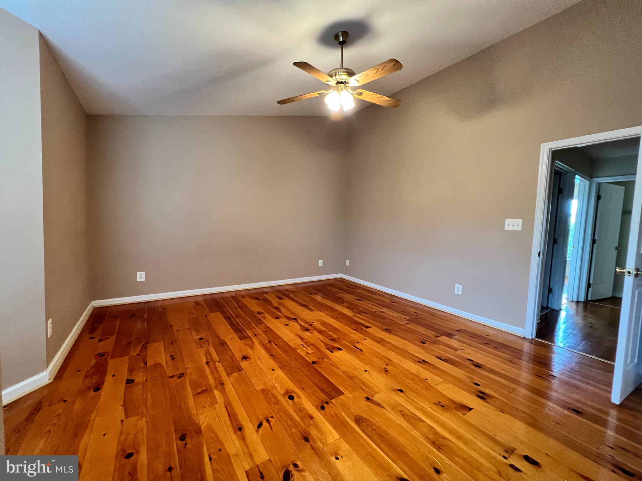 BRAEMAR/VILLAGES AT SAYBROOKE - Residential Lease