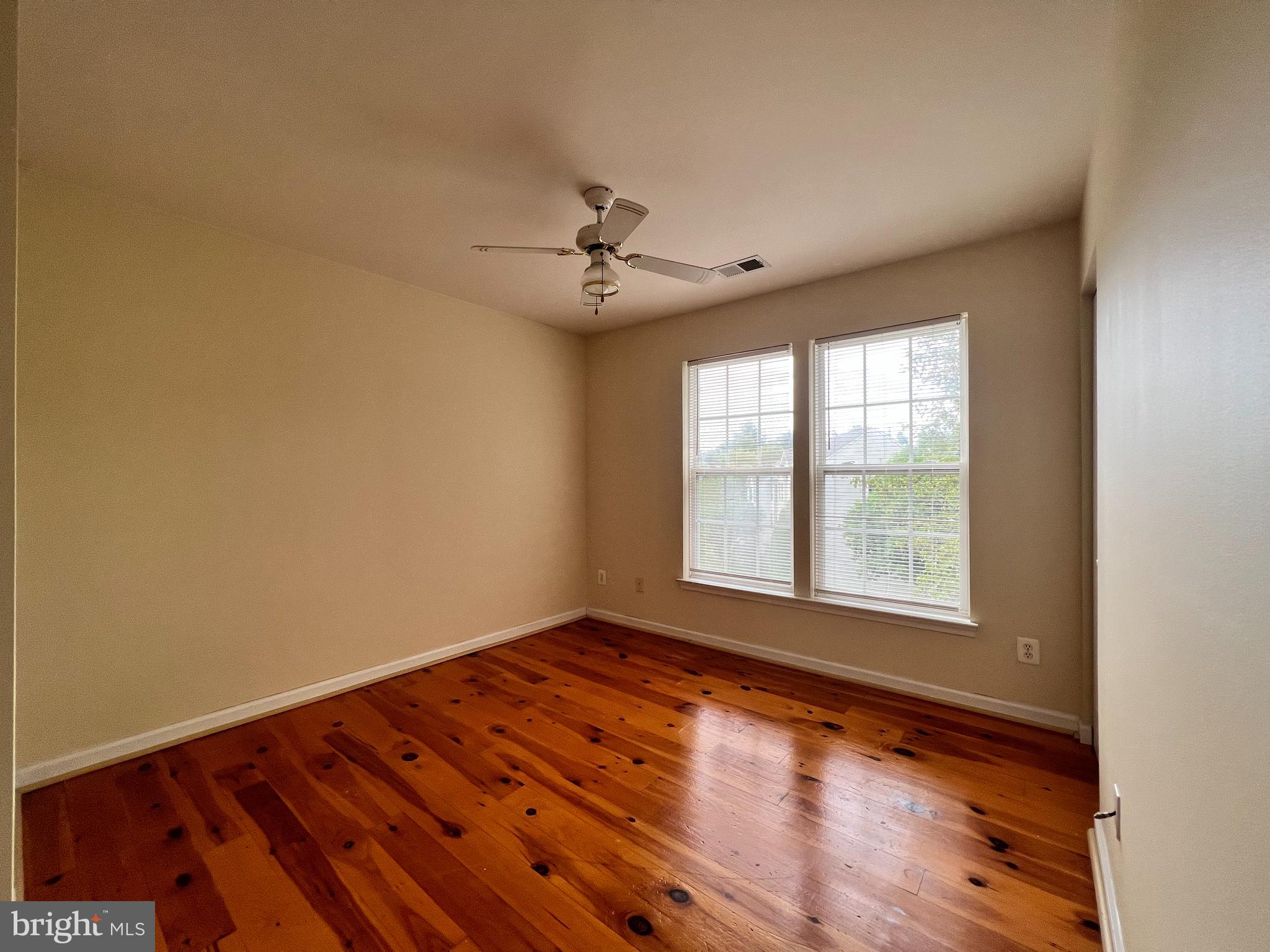 BRAEMAR/VILLAGES AT SAYBROOKE - Residential Lease