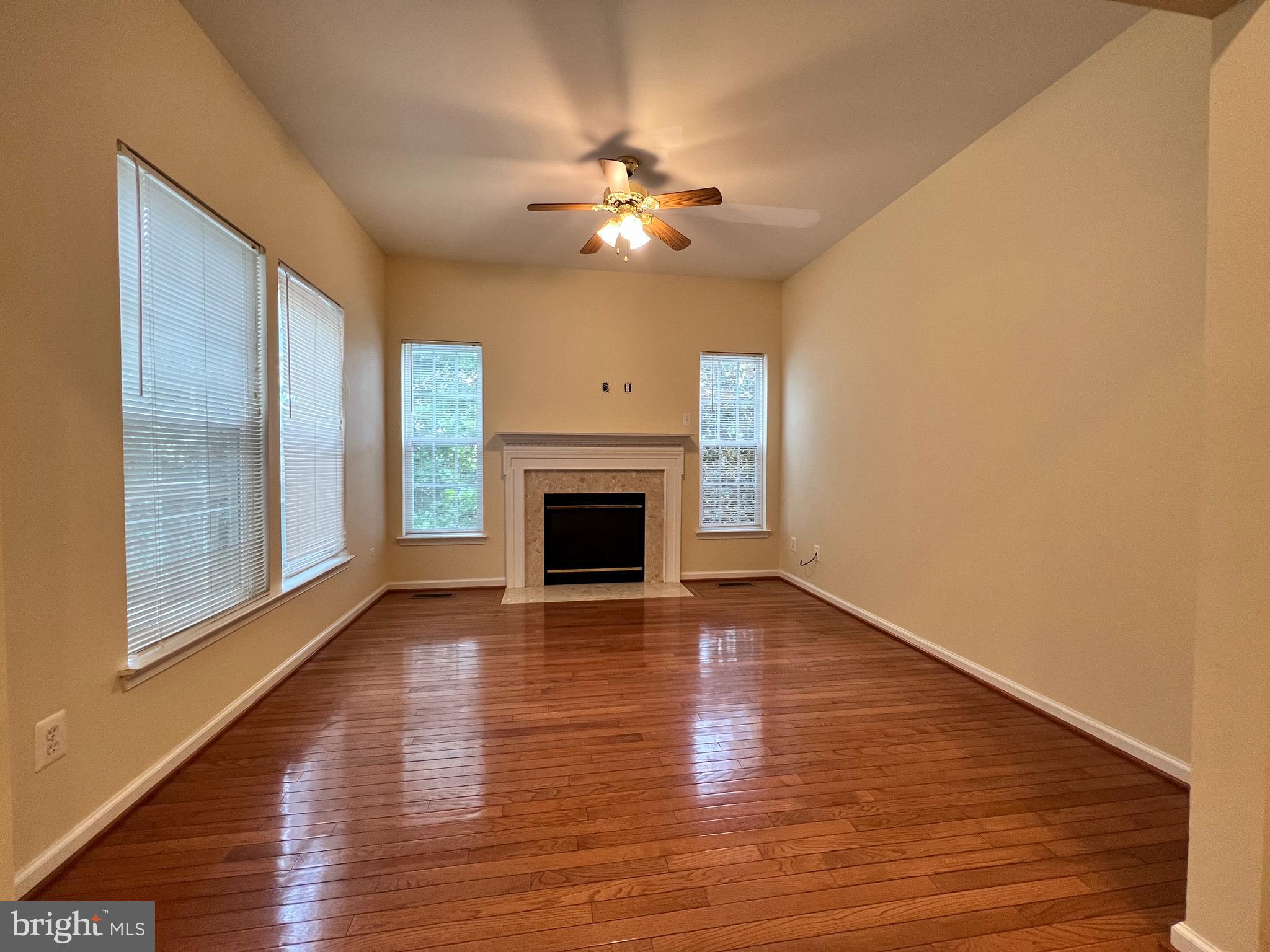 BRAEMAR/VILLAGES AT SAYBROOKE - Residential Lease