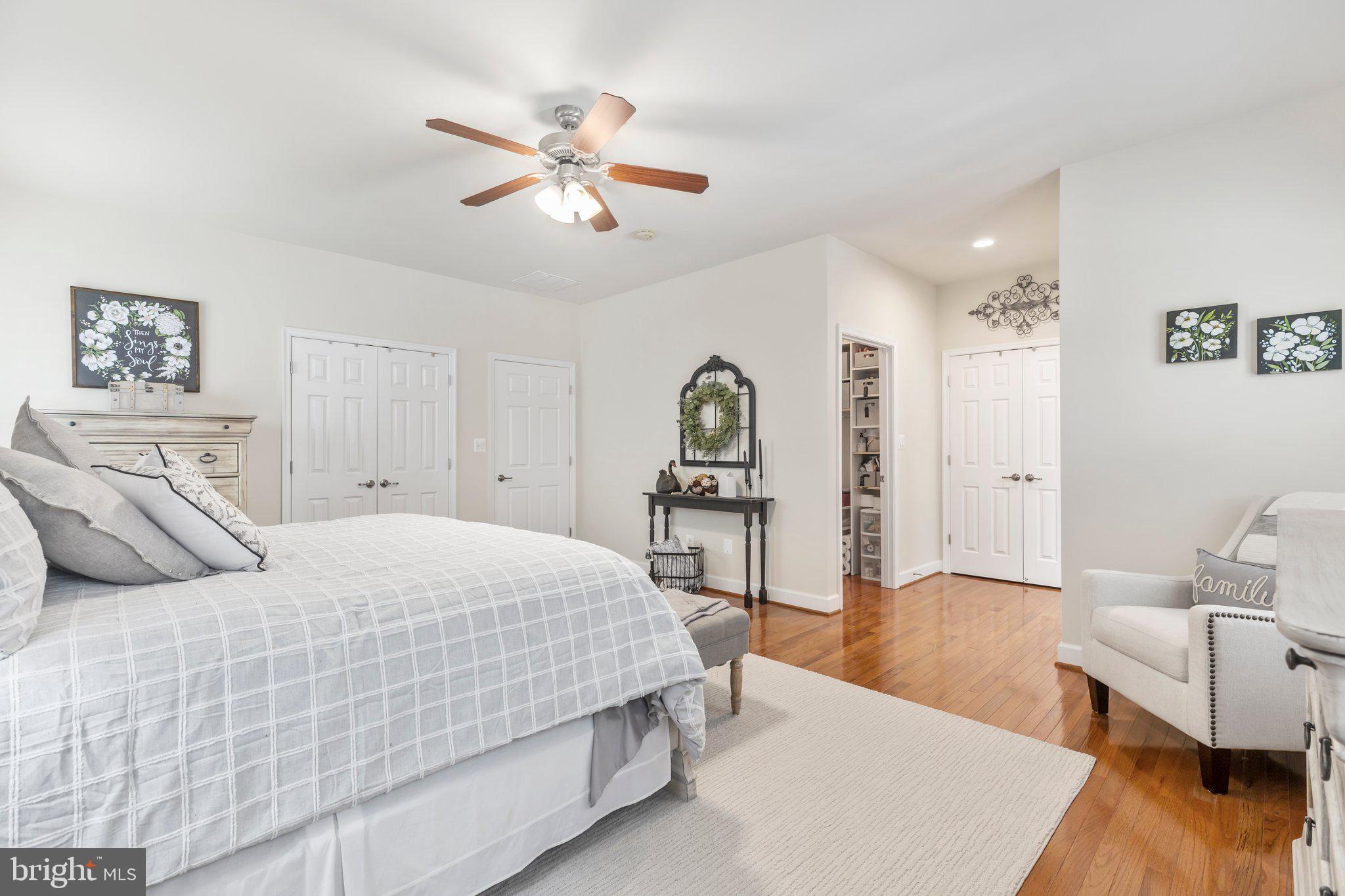 VIRGINIA HERITAGE AT LEE'S PARK - Residential