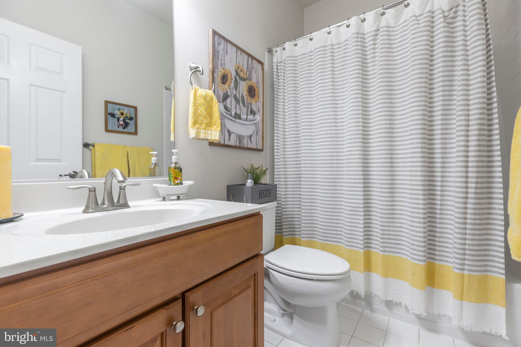 VIRGINIA HERITAGE AT LEE'S PARK - Residential