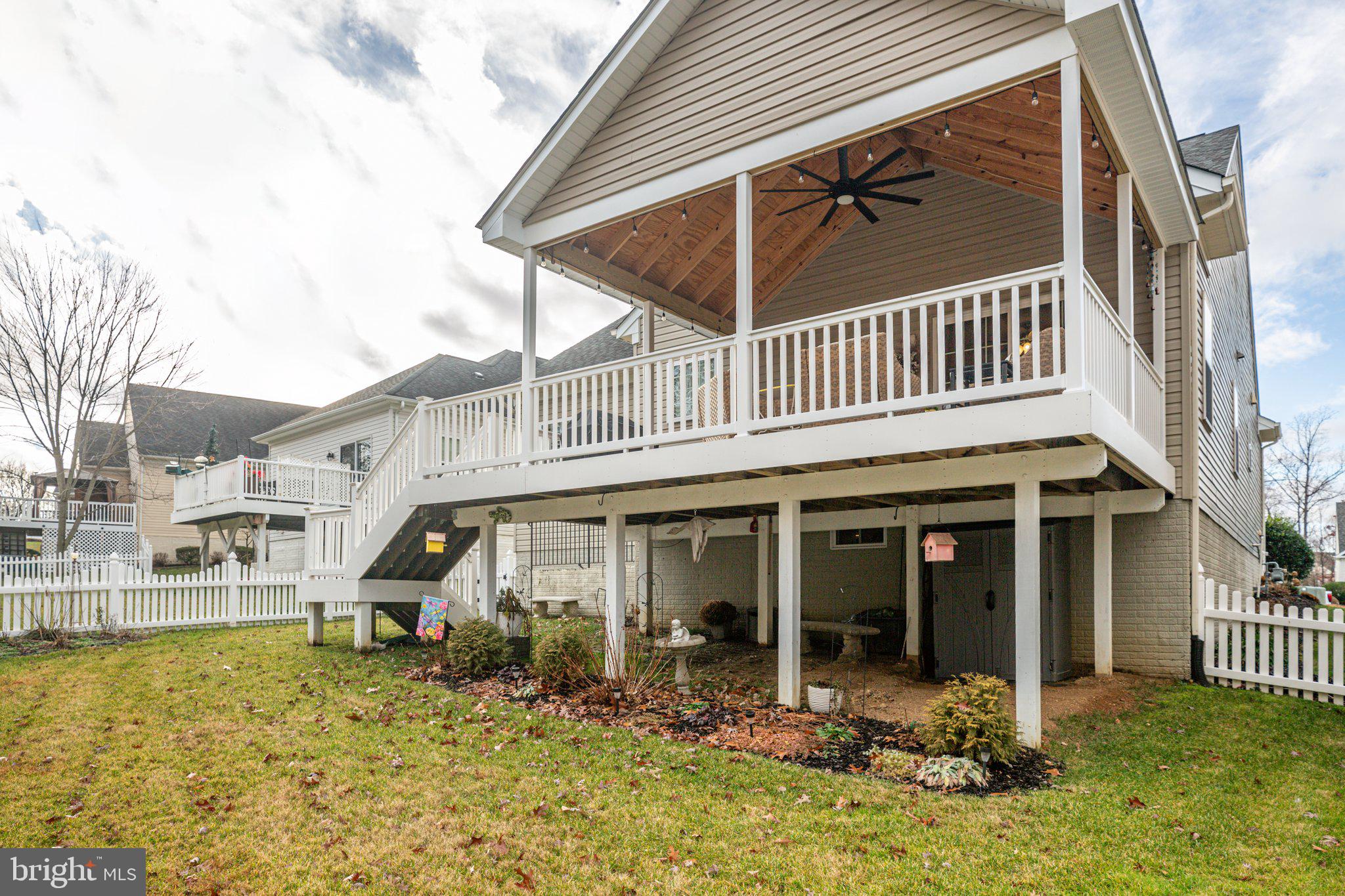 VIRGINIA HERITAGE AT LEE'S PARK - Residential