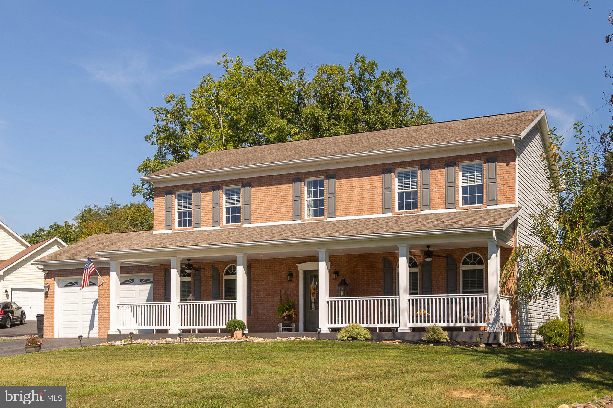 681 N LAKEWOOD DRIVE