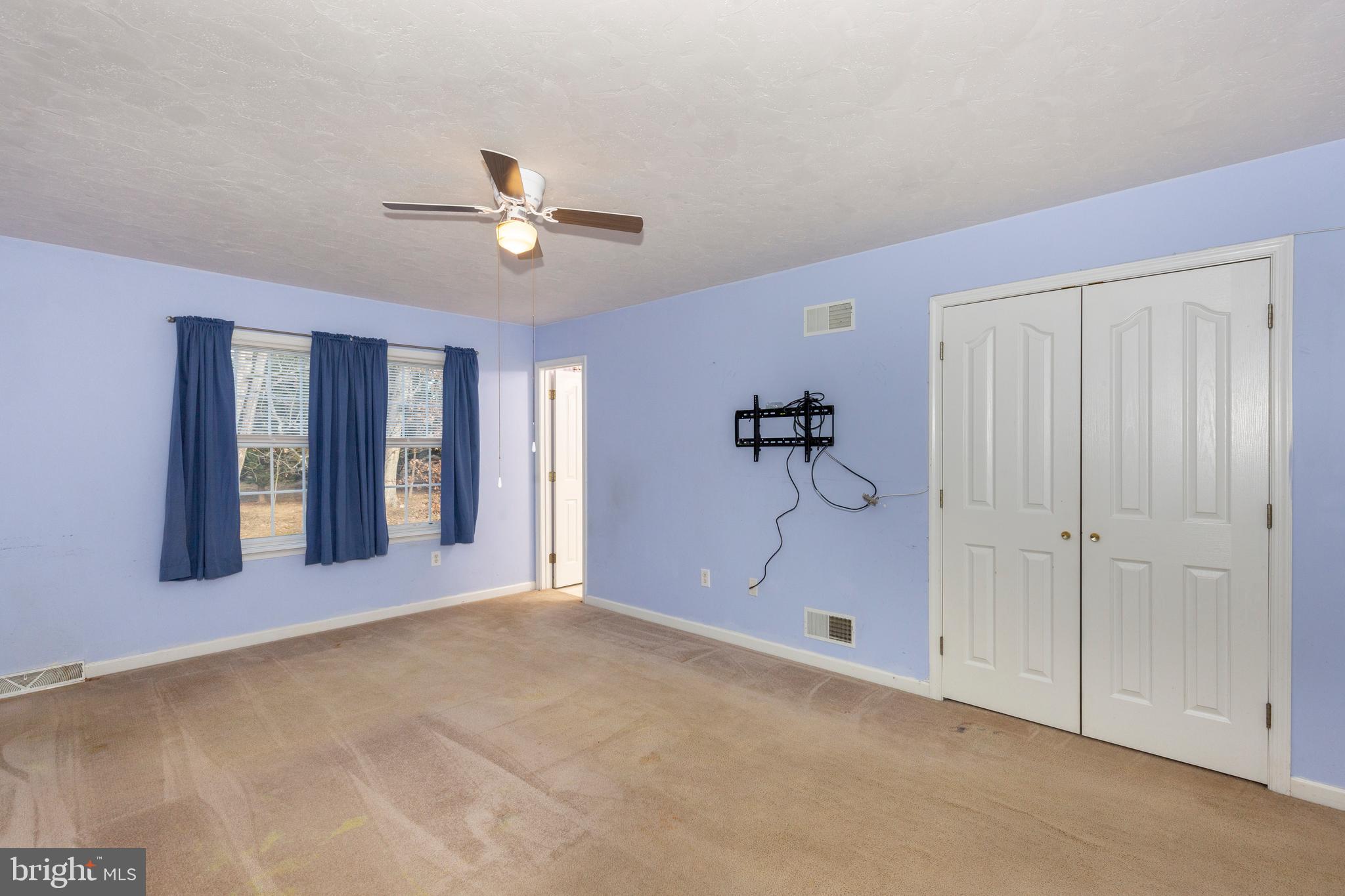 HERITAGE HILL II - Residential